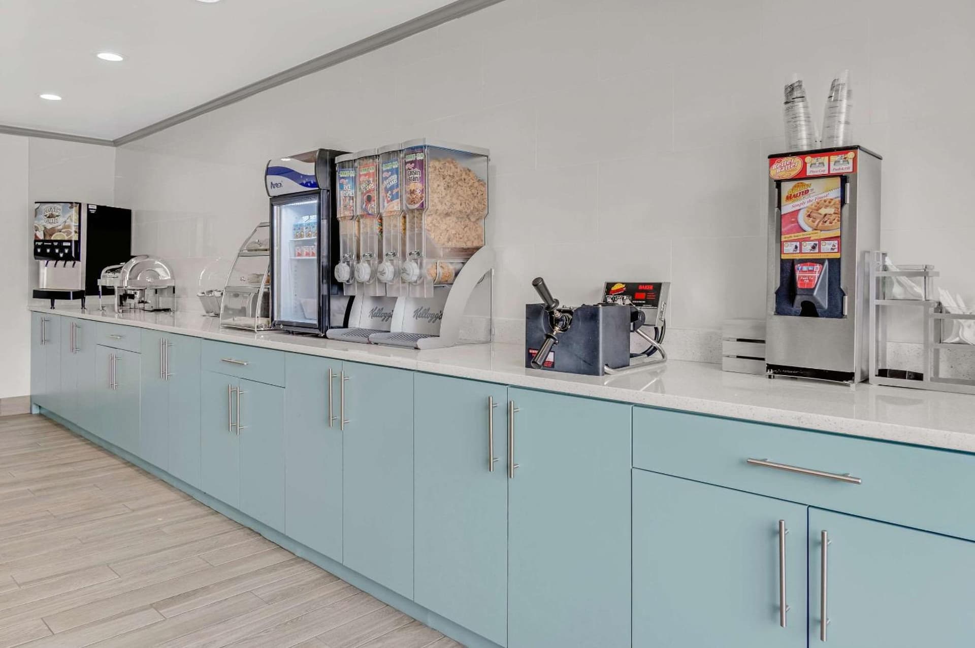 Country Inn & Suites by Radisson, Grand Rapids Airport, MI gallery photo in Grand Rapids, MI — image 38