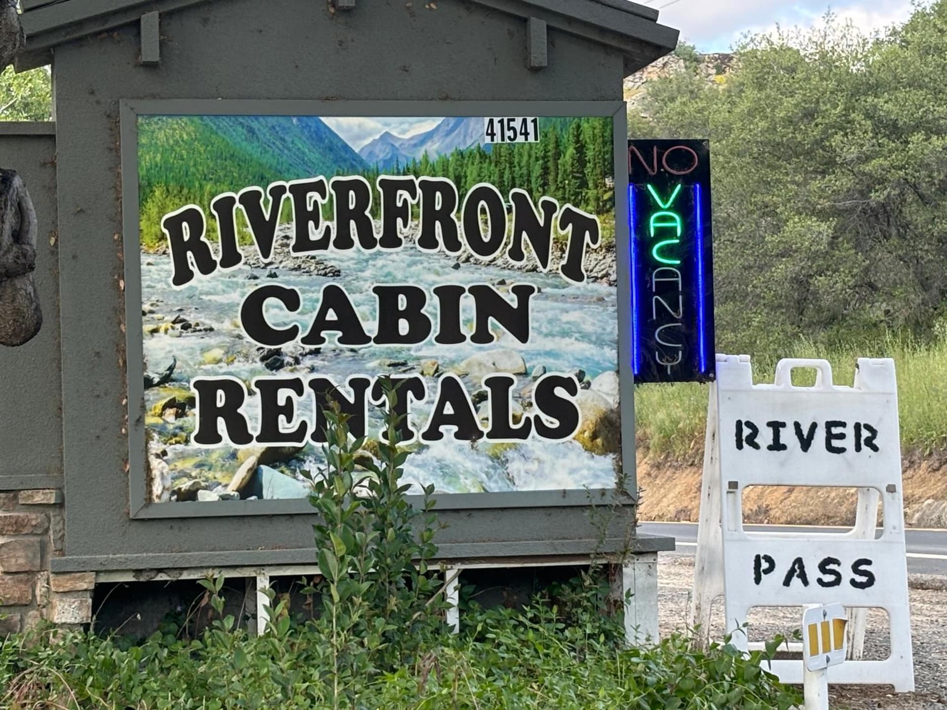 Sequoia River Front Cabins gallery photo in Three Rivers, CA — image 121