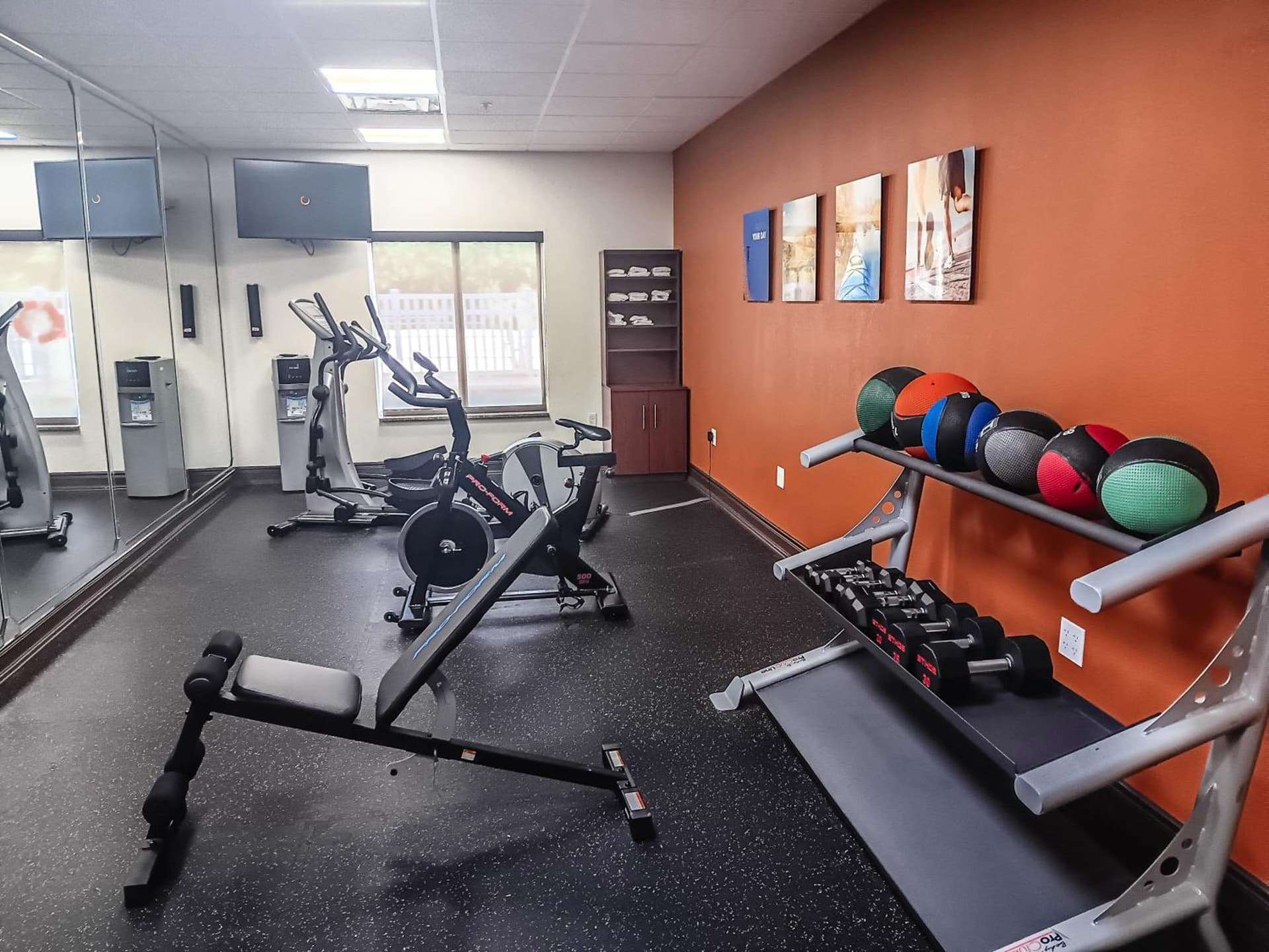 Comfort Suites Ocala North gallery photo in Ocala, FL — image 17