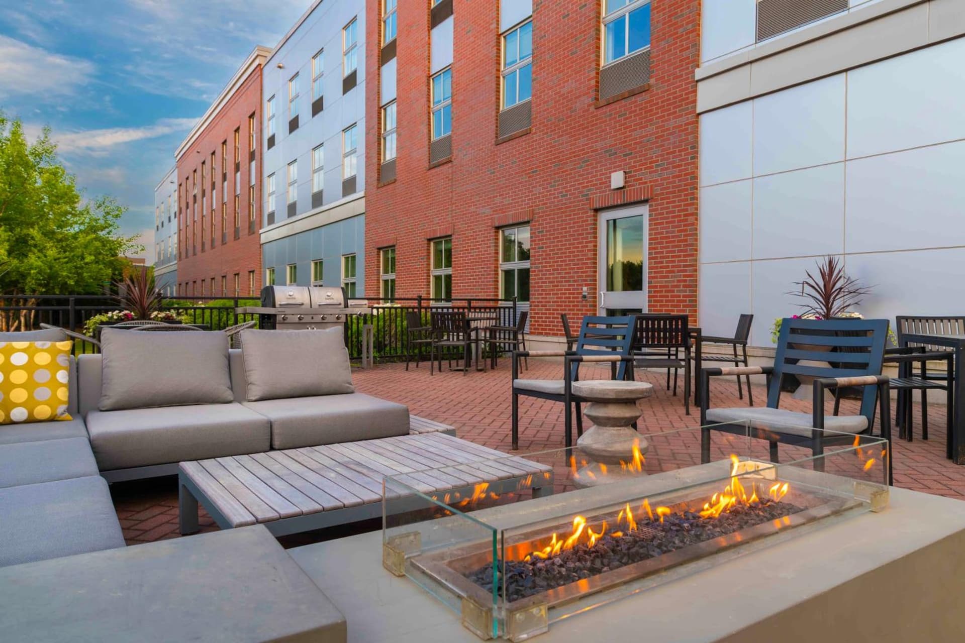 Residence Inn by Marriott Boston Concord gallery photo in Concord, MA — image 9