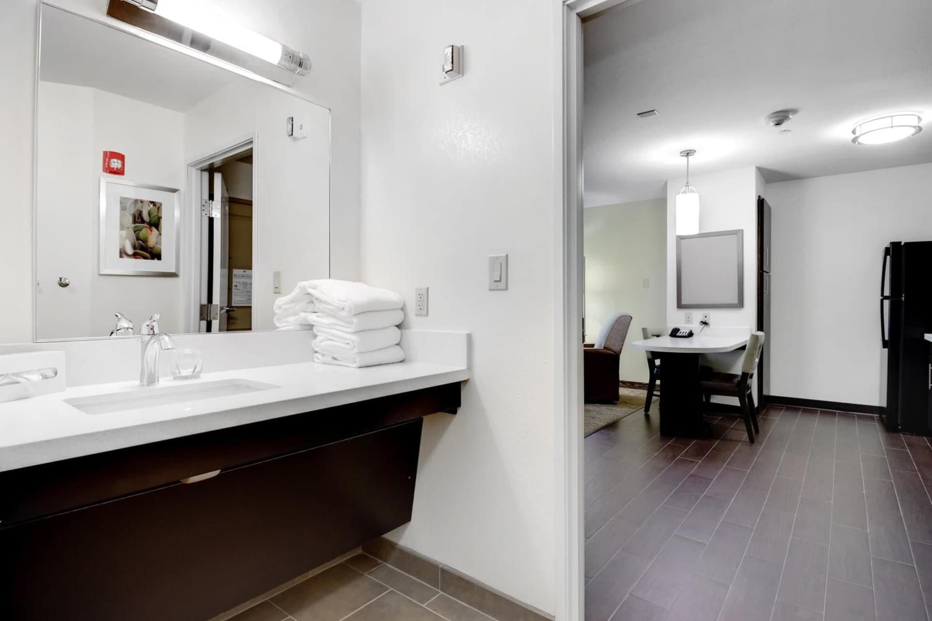 Candlewood Suites Waco by IHG interior in Waco, TX — gallery photo 2