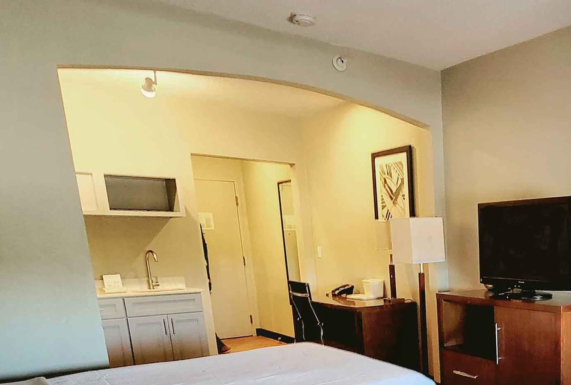 Extended Stay America Suites - Buffalo - Airport gallery photo in Buffalo, NY — image 6
