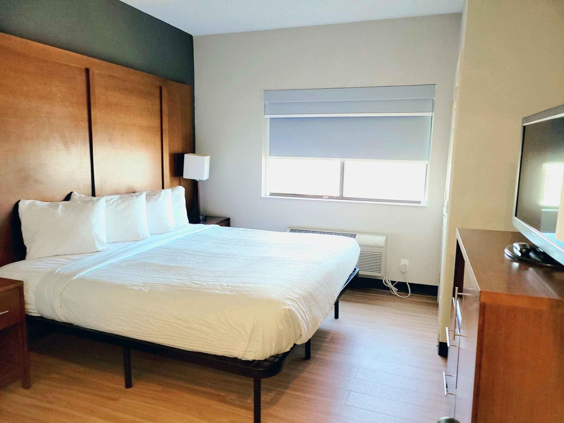 Extended Stay America Suites - Buffalo - Airport gallery photo in Buffalo, NY — image 26
