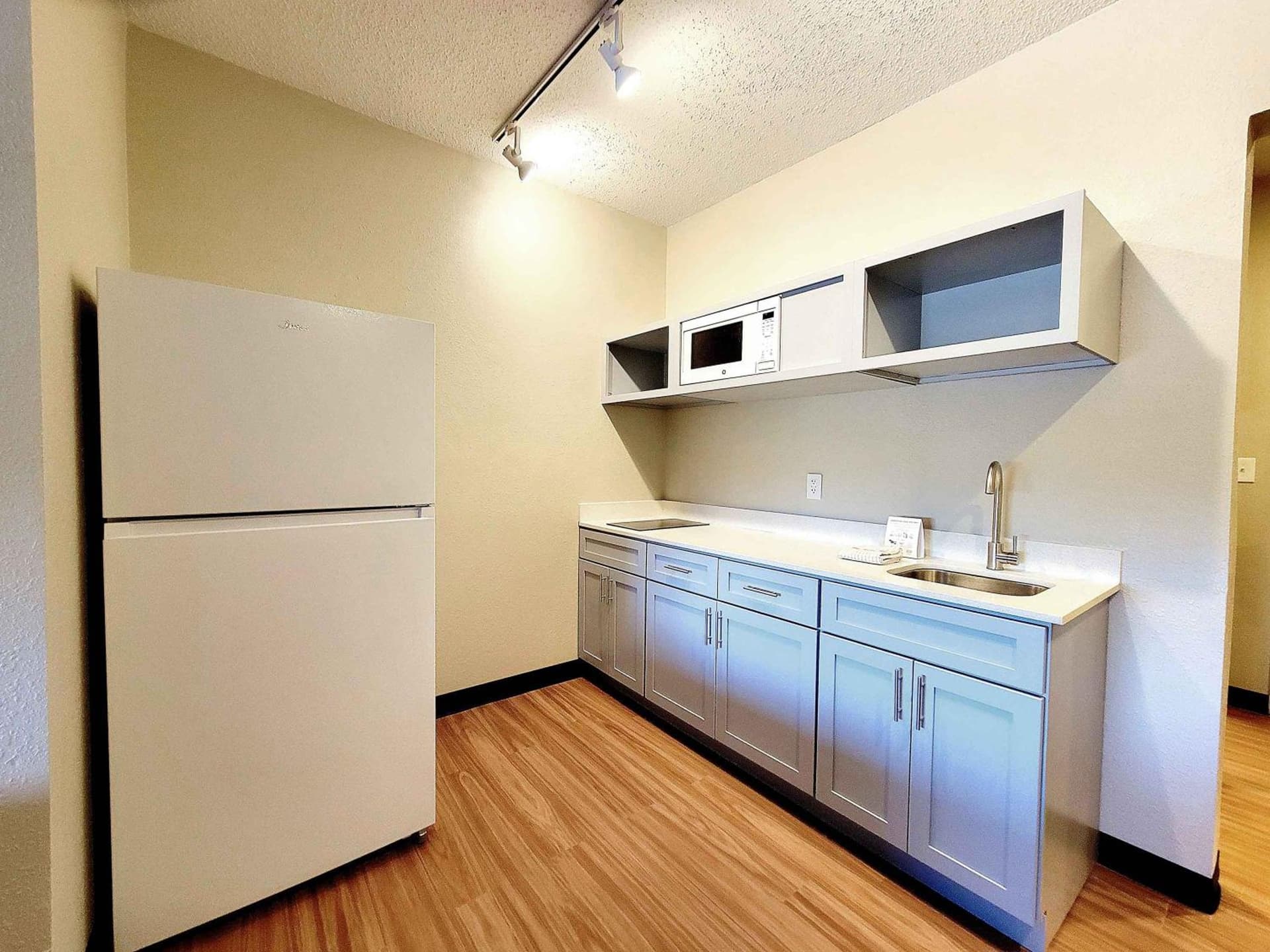 Extended Stay America Suites - Buffalo - Airport gallery photo in Buffalo, NY — image 27