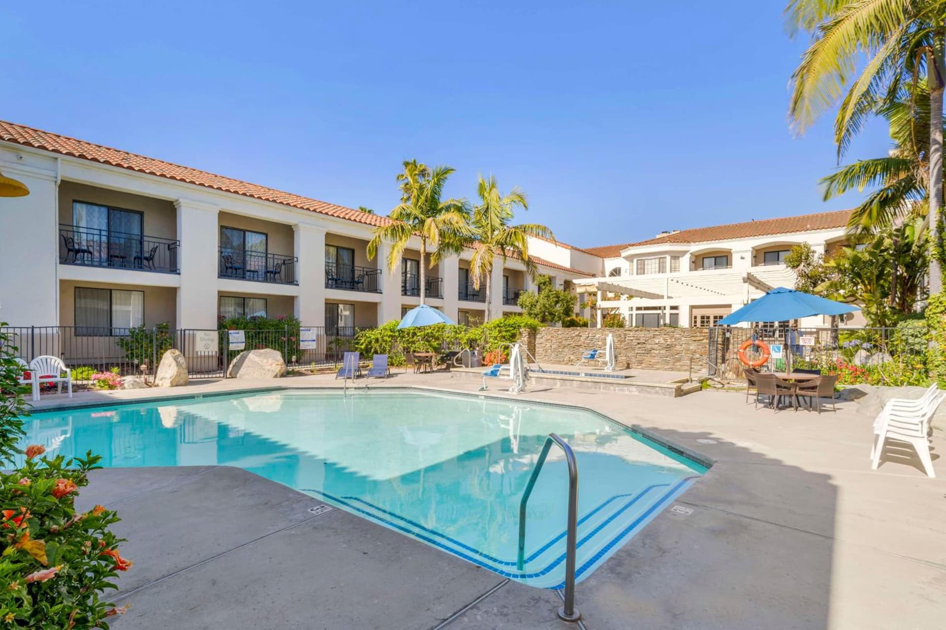 Best Western Posada Royale Hotel & Suites gallery photo in Simi Valley, CA — image 13
