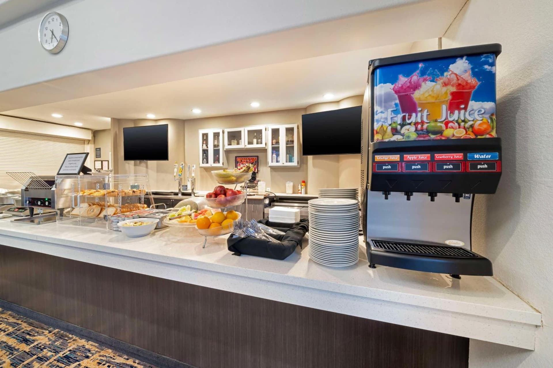 Best Western Posada Royale Hotel & Suites gallery photo in Simi Valley, CA — image 34