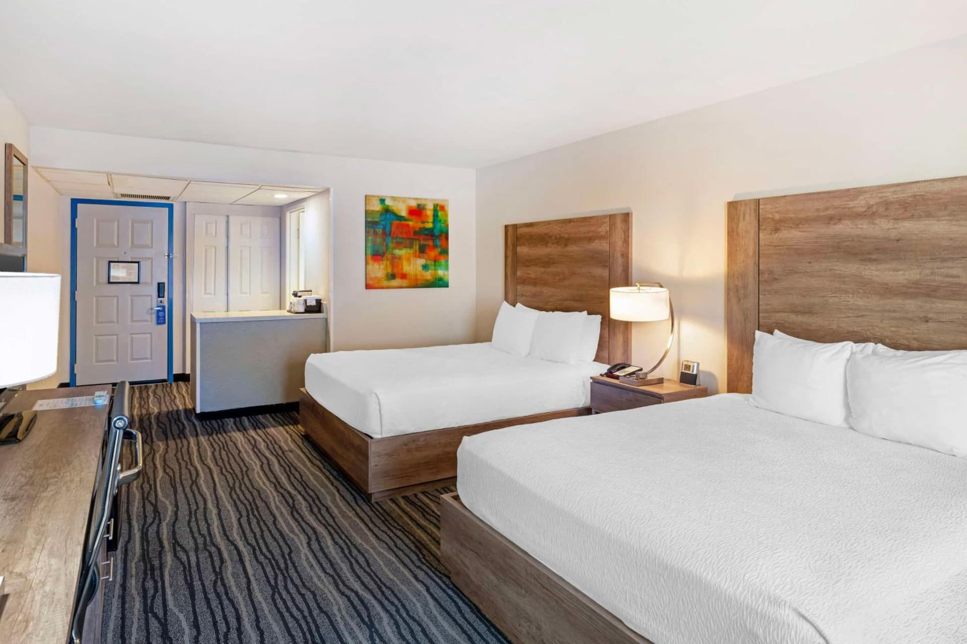 Best Western Posada Royale Hotel & Suites gallery photo in Simi Valley, CA — image 31