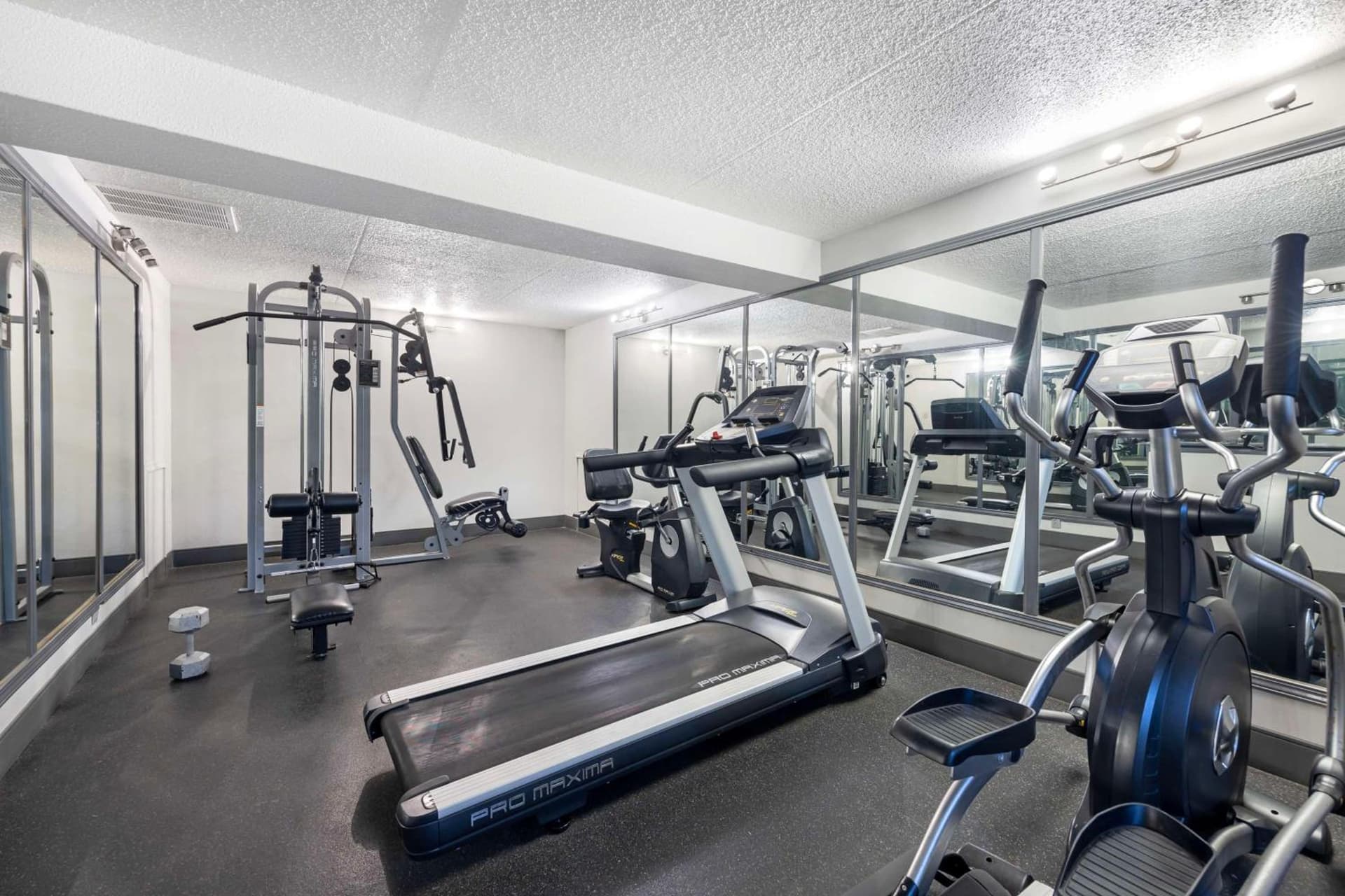 Best Western Franklin property views in Franklin, TN — gallery photo 3