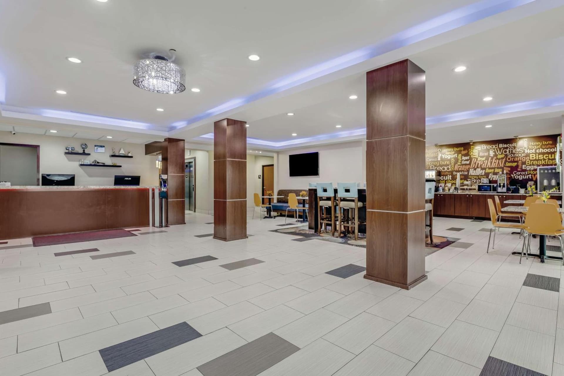 SureStay Plus Hotel by Best Western Owasso Tulsa North gallery photo in Owasso, OK — image 23