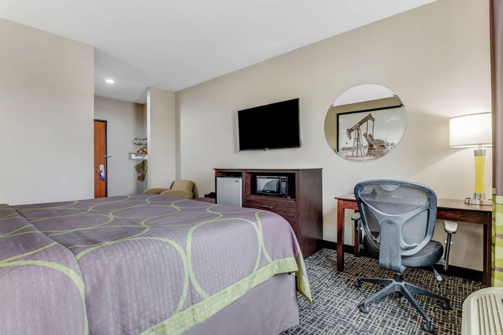 SureStay Plus Hotel by Best Western Owasso Tulsa North gallery photo in Owasso, OK — image 16