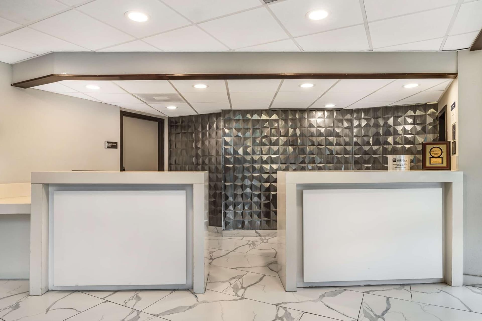 Best Western Plus Houston Energy Corridor property views in Houston, TX — gallery photo 3