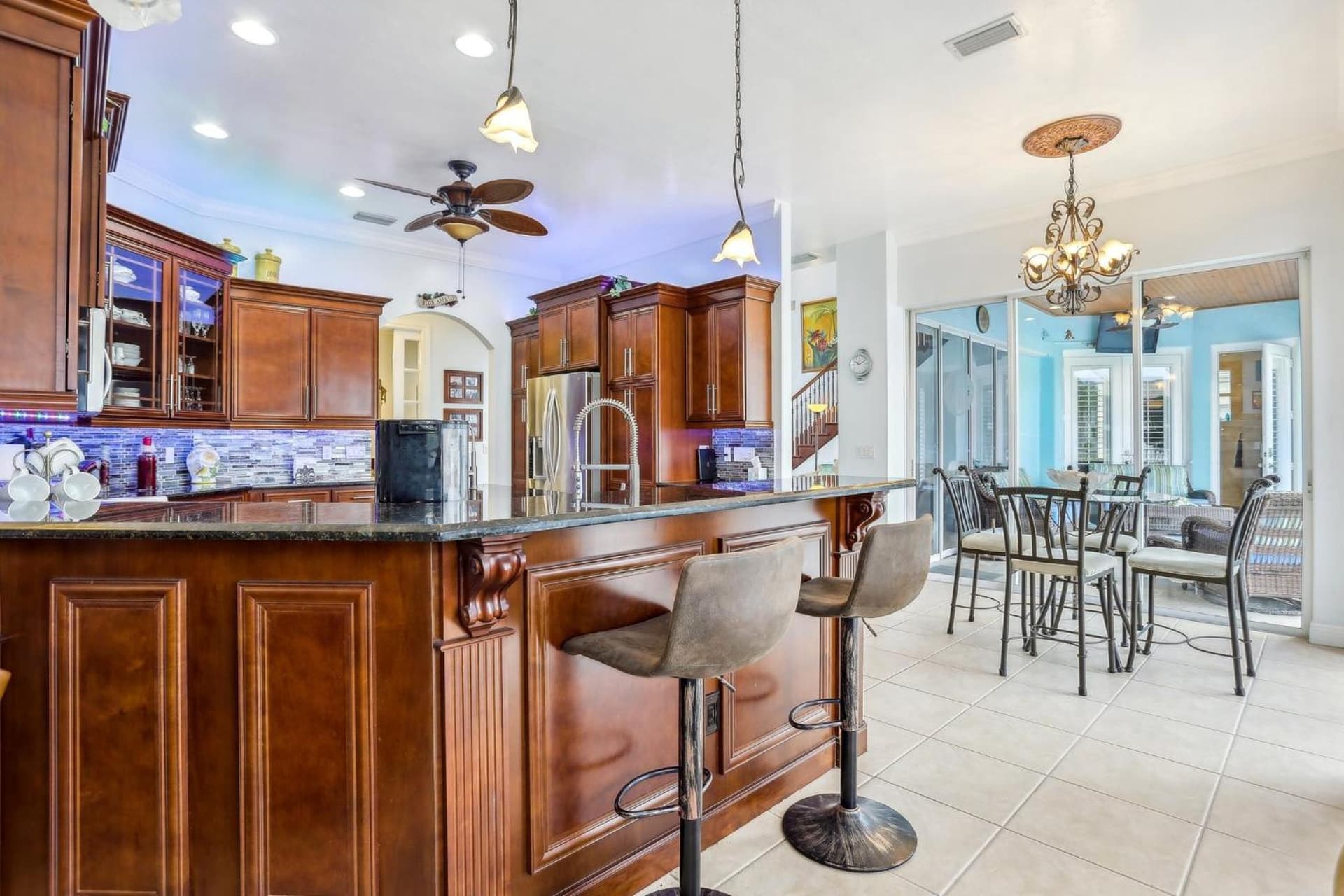 Cape Paradise Resort - Your Luxury Tropical Retreat gallery photo in Cape Coral, FL — image 22