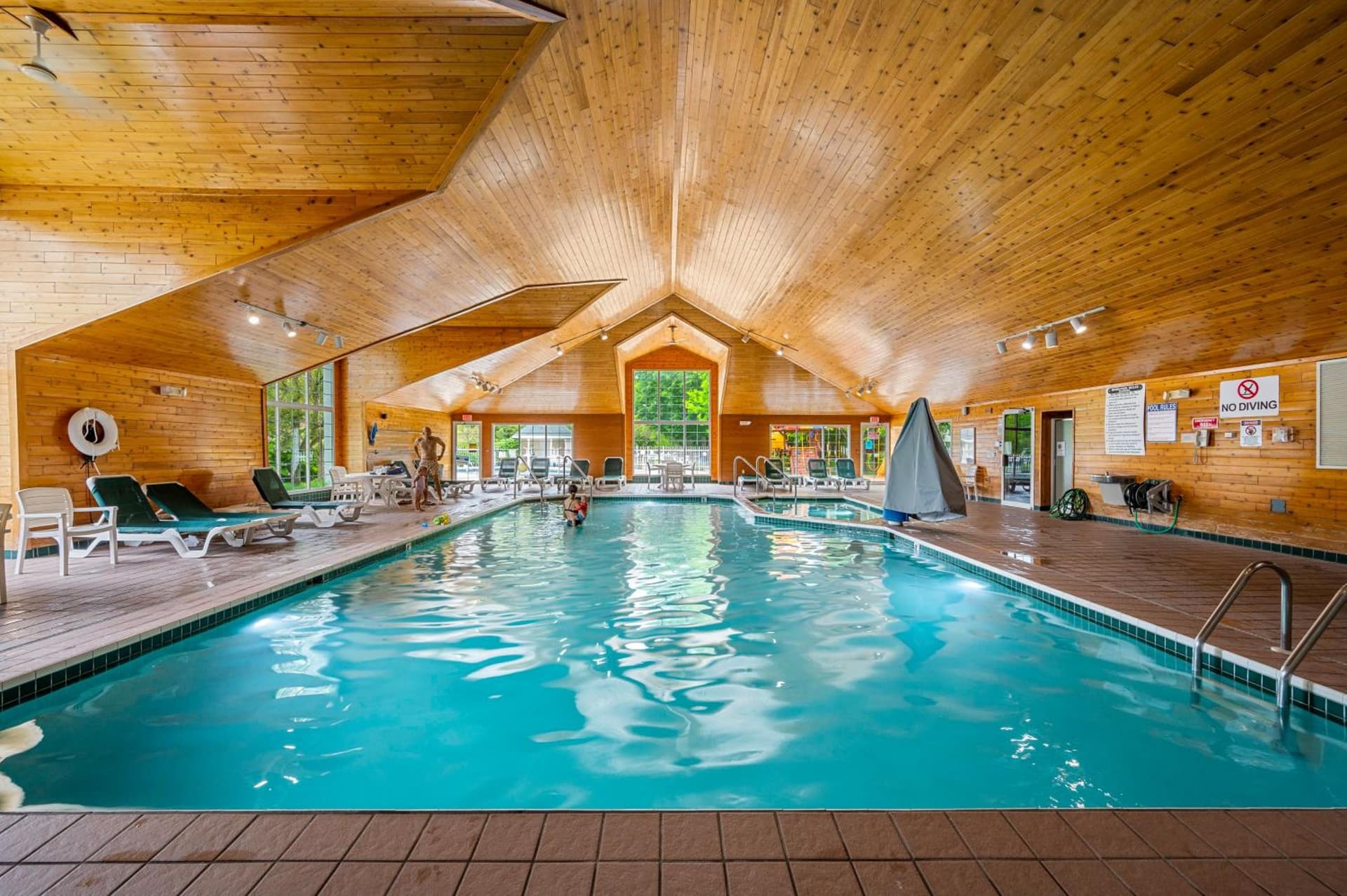 Pheasant Park Resort interior in Sister Bay, WI — gallery photo 2