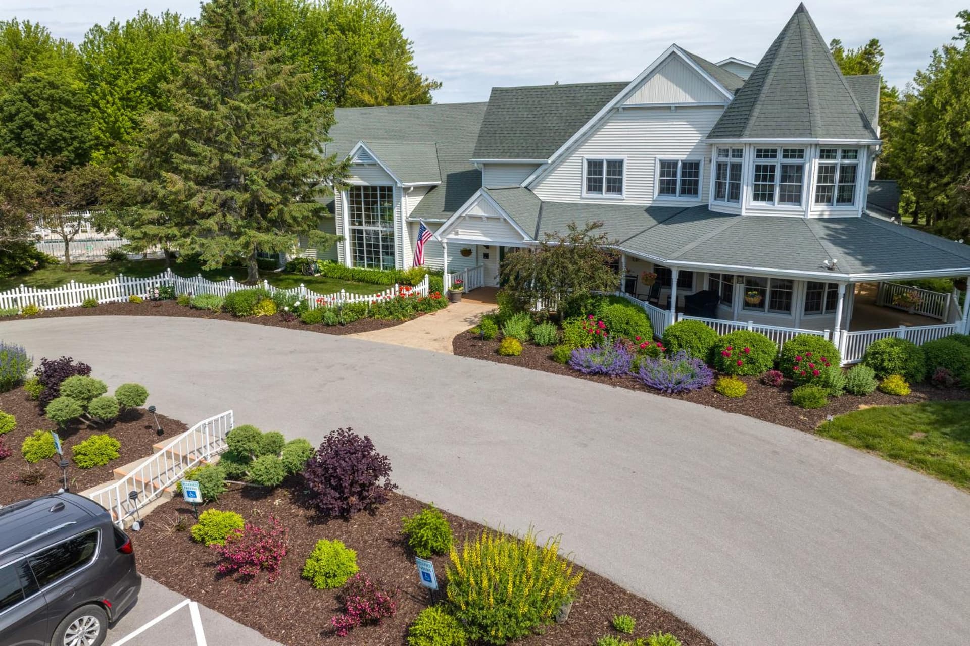 Pheasant Park Resort featured exterior or lobby in Sister Bay, WI — similar hotel