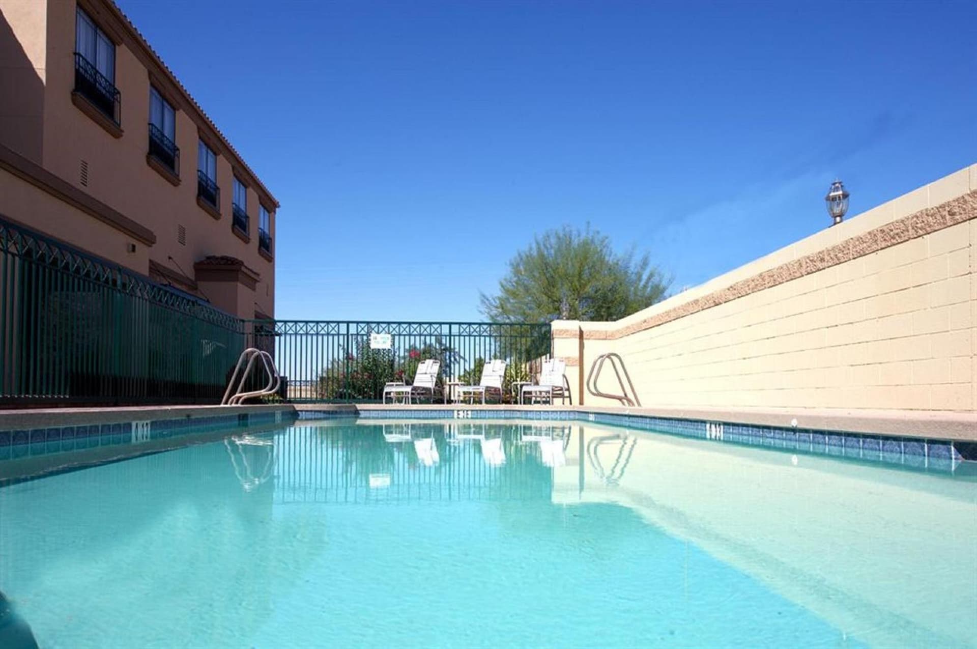 GreenTree Inn and Suites Florence, AZ gallery photo in Florence, AZ — image 24
