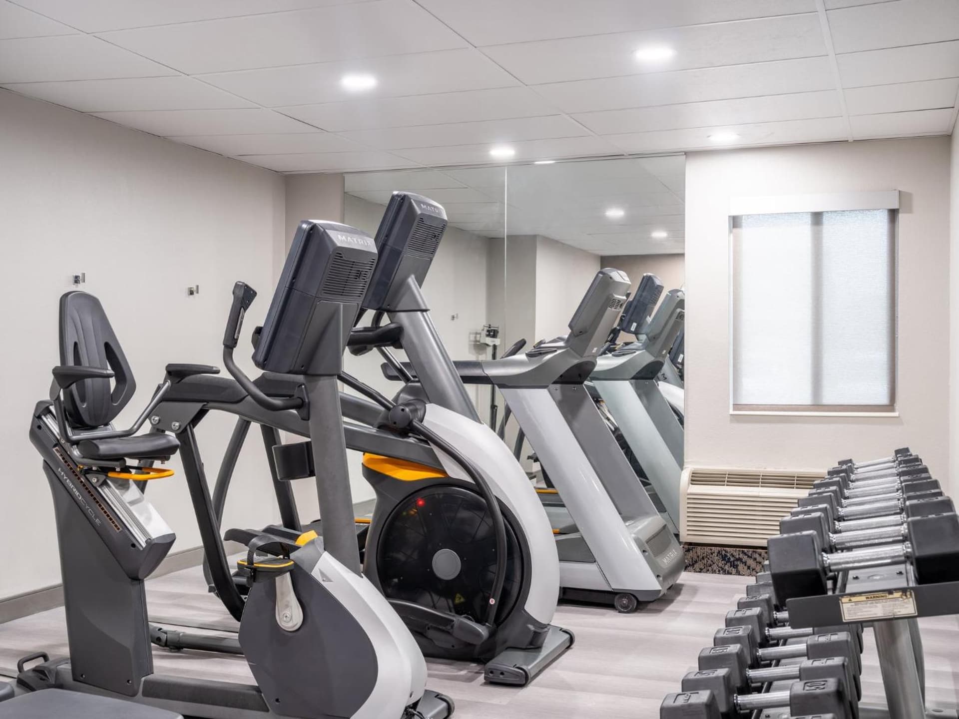 Candlewood Suites Rockford by IHG gallery photo in Rockford, IL — image 9