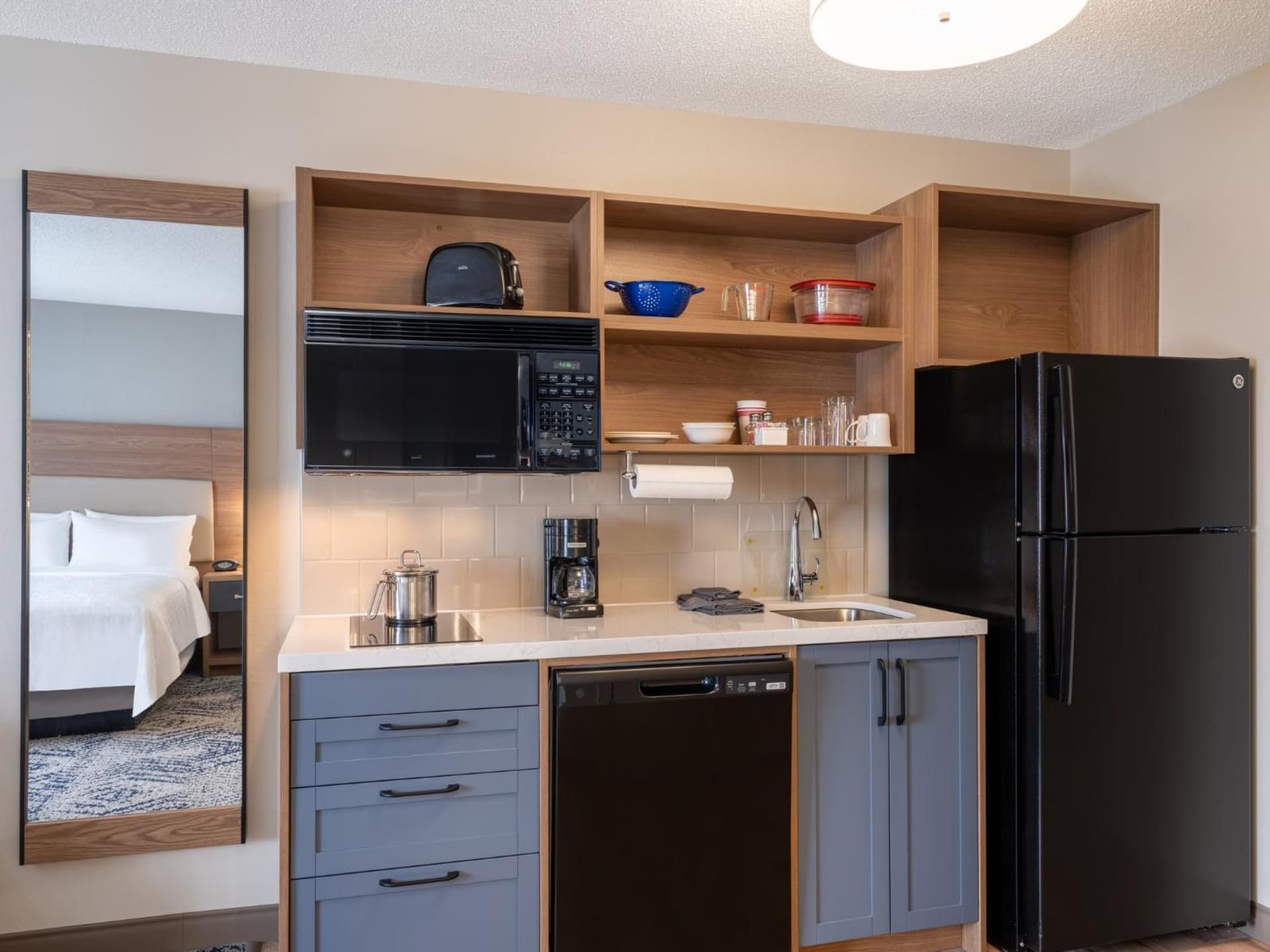 Candlewood Suites Rockford by IHG gallery photo in Rockford, IL — image 4