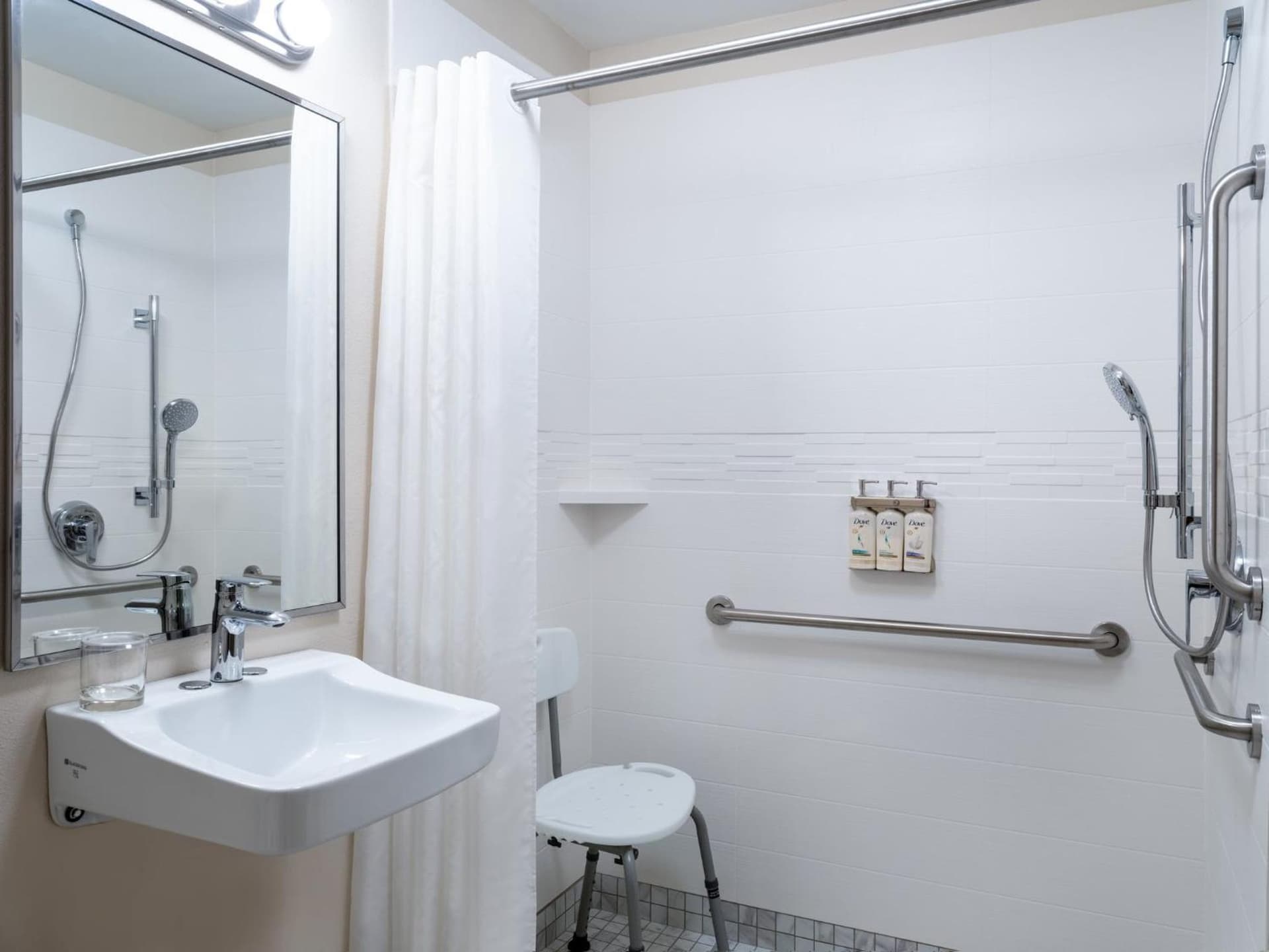 Candlewood Suites Rockford by IHG gallery photo in Rockford, IL — image 10