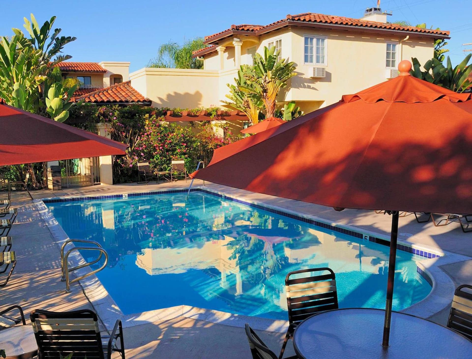 Old Town Inn property views in San Diego, CA — gallery photo 3