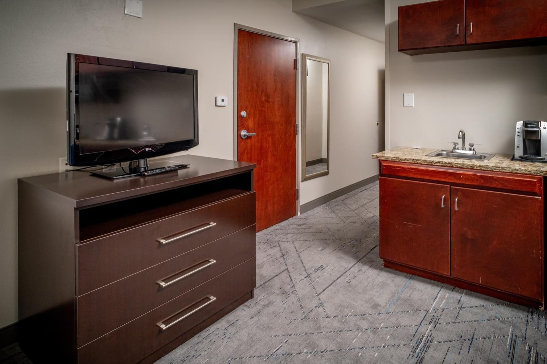 Holiday Inn Express & Suites Cross Lanes by IHG gallery photo in Cross Lanes, WV — image 51