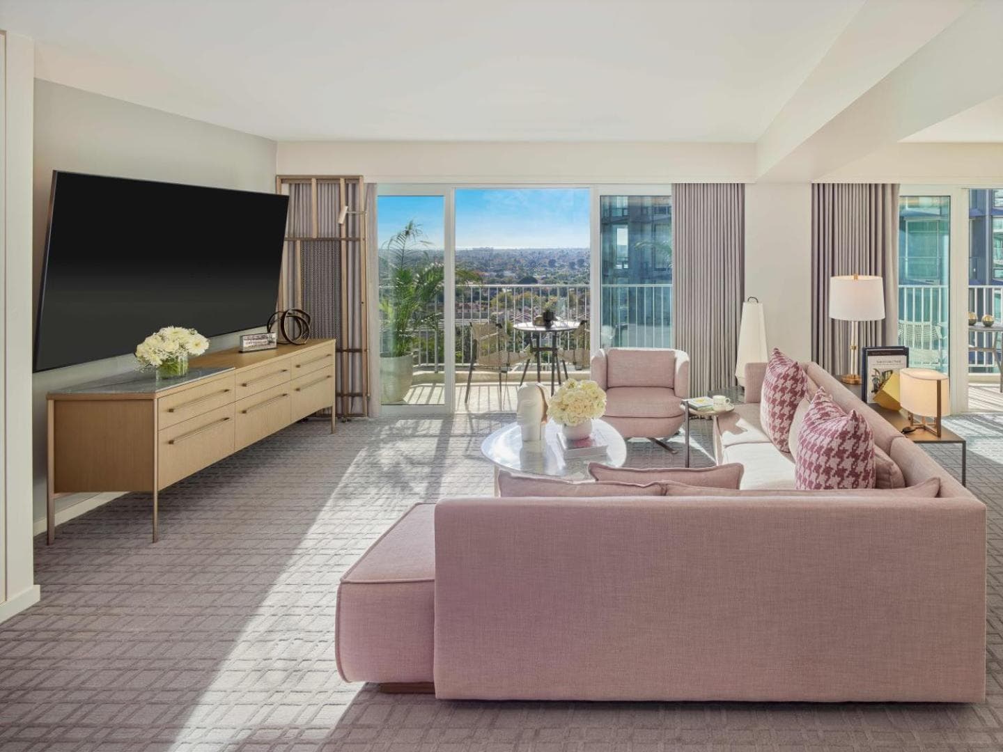 Fairmont Century Plaza Gold Experience gallery photo in Los Angeles, CA — image 18