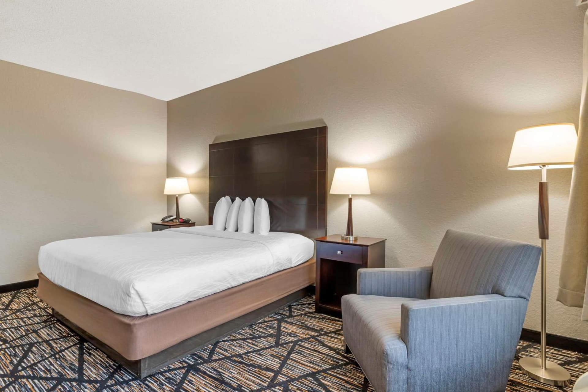 Best Western Plus Hobby Airport Inn & Suites gallery photo in Houston, TX — image 25