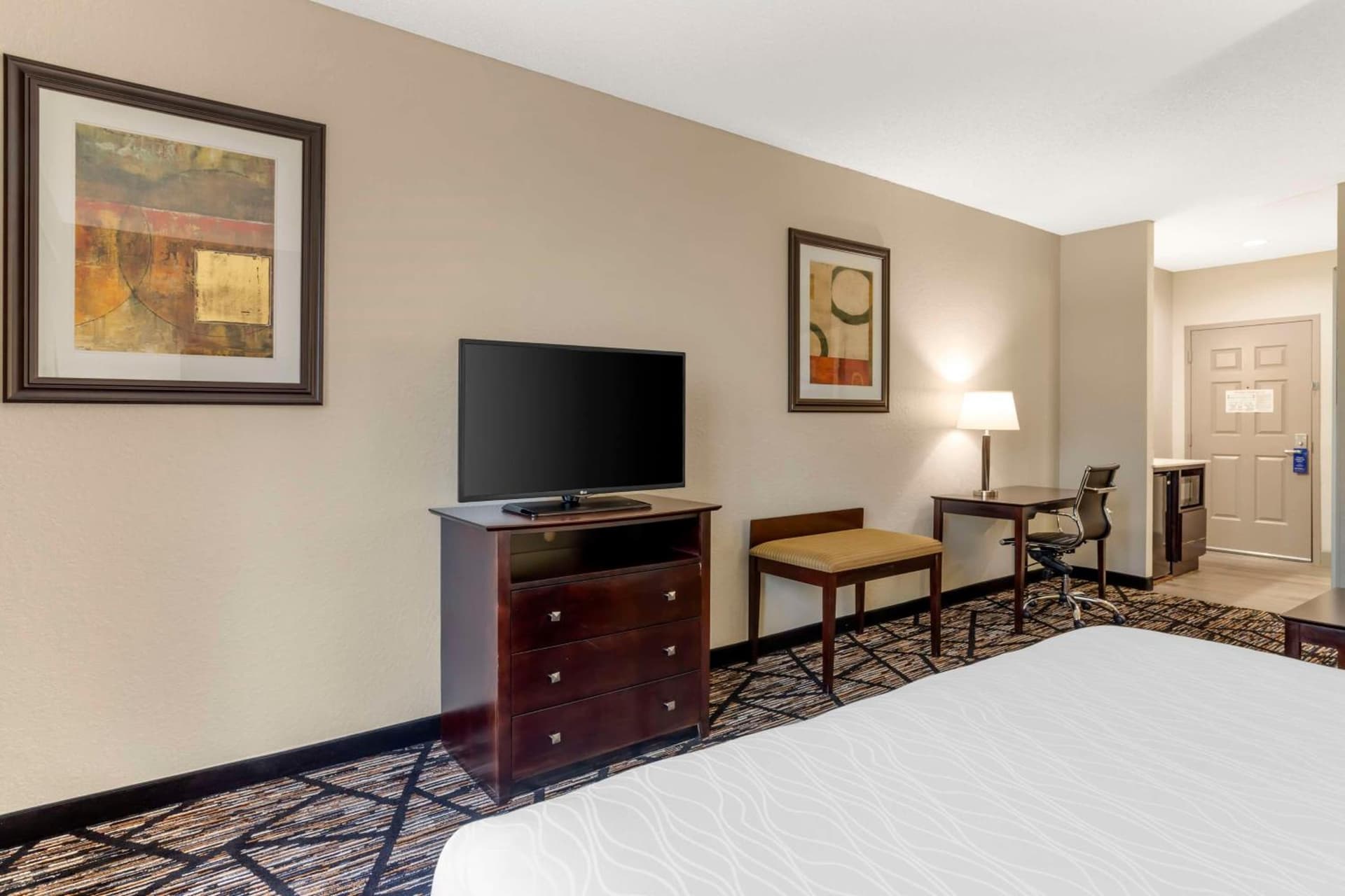 Best Western Plus Hobby Airport Inn & Suites gallery photo in Houston, TX — image 13