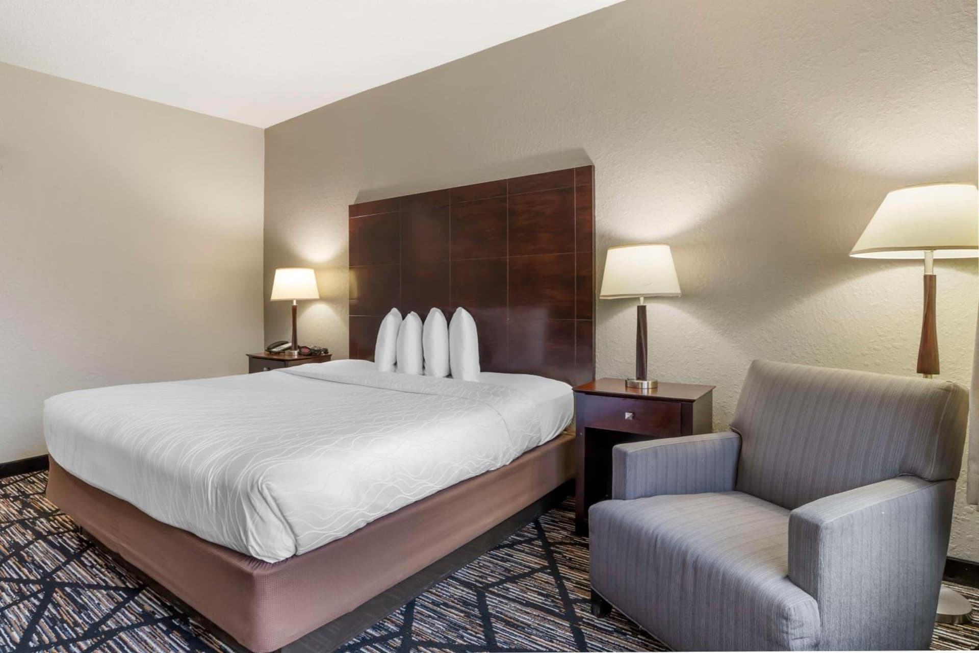 Best Western Plus Hobby Airport Inn & Suites gallery photo in Houston, TX — image 7