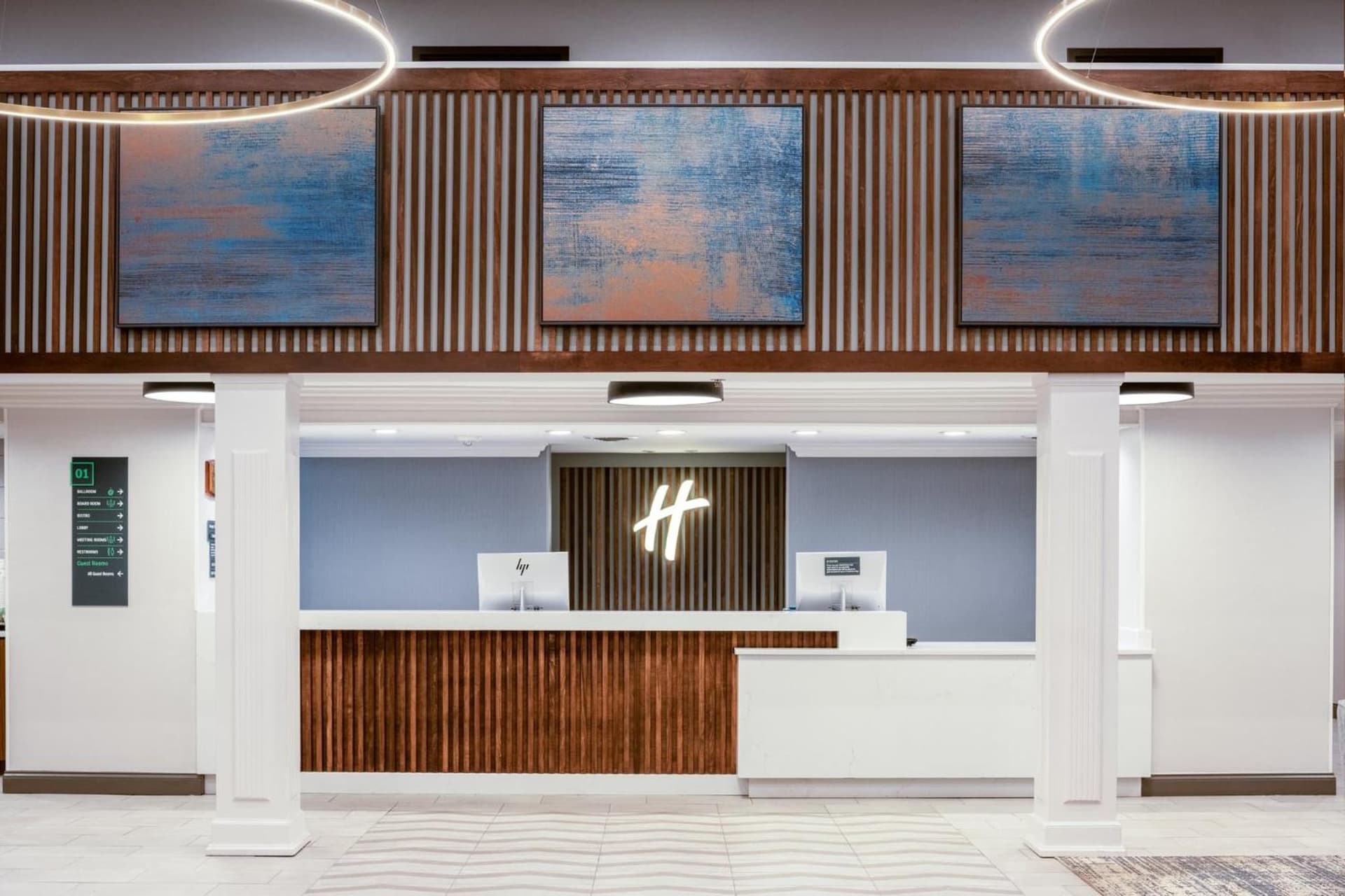 Holiday Inn Blytheville by IHG interior in Blytheville, AR — gallery photo 2