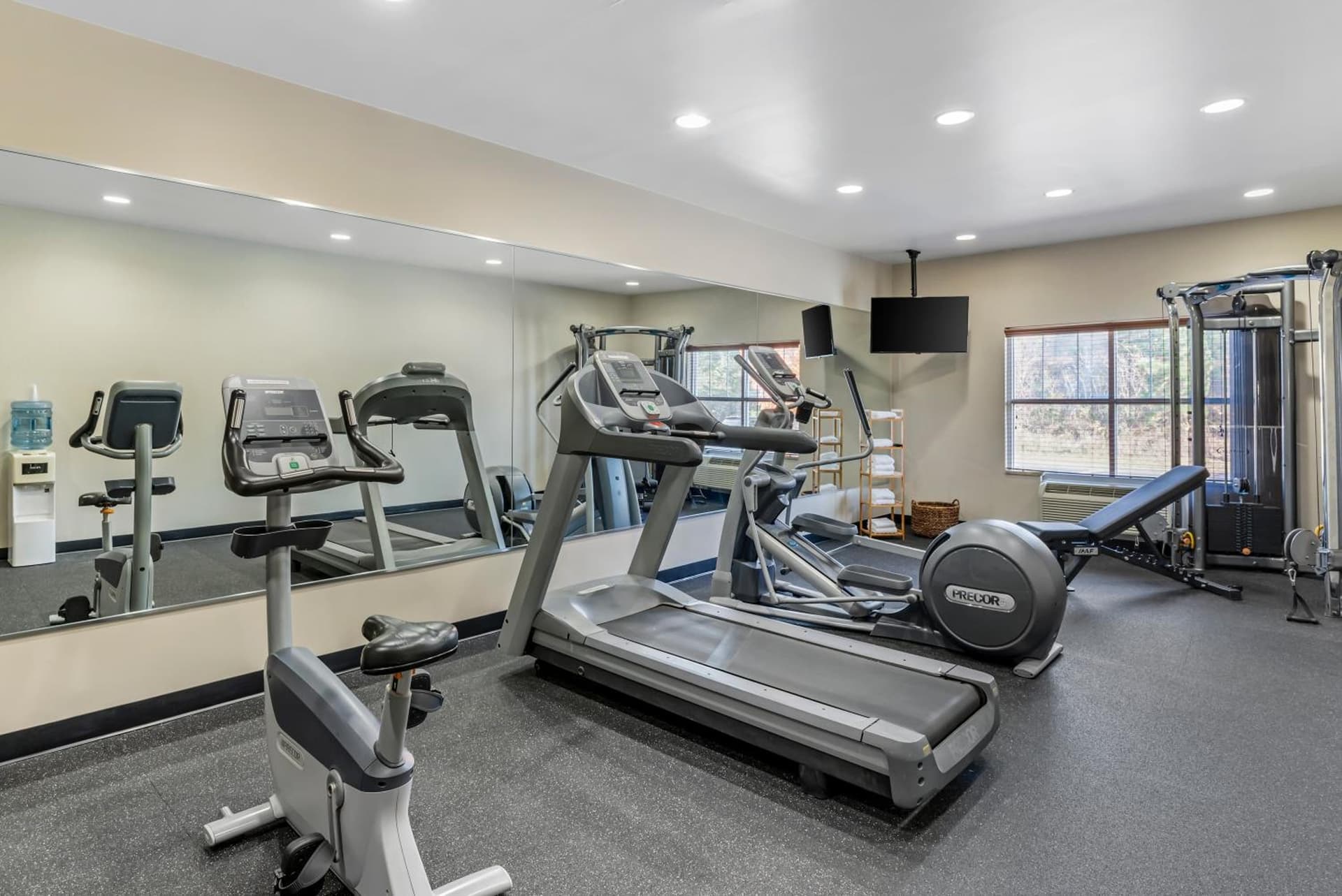 Country Inn & Suites by Radisson, Ashland - Hanover, VA gallery photo in Ashland, VA — image 23