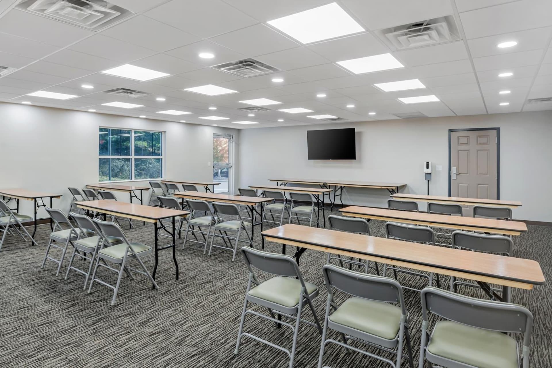 Country Inn & Suites by Radisson, Ashland - Hanover, VA gallery photo in Ashland, VA — image 25