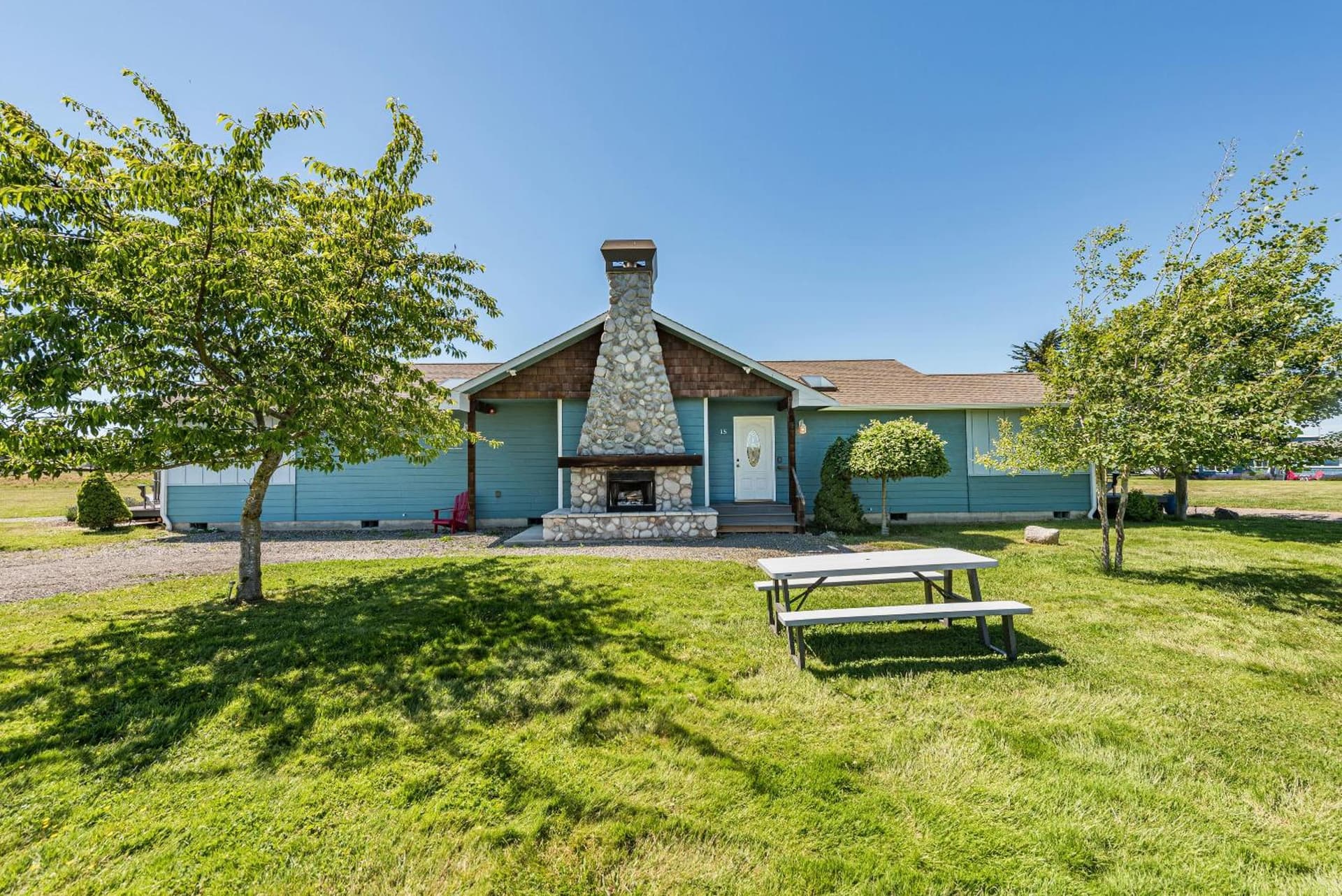 Juan de Fuca Waterfront Hotel & Cottages gallery photo in Sequim, WA — image 40