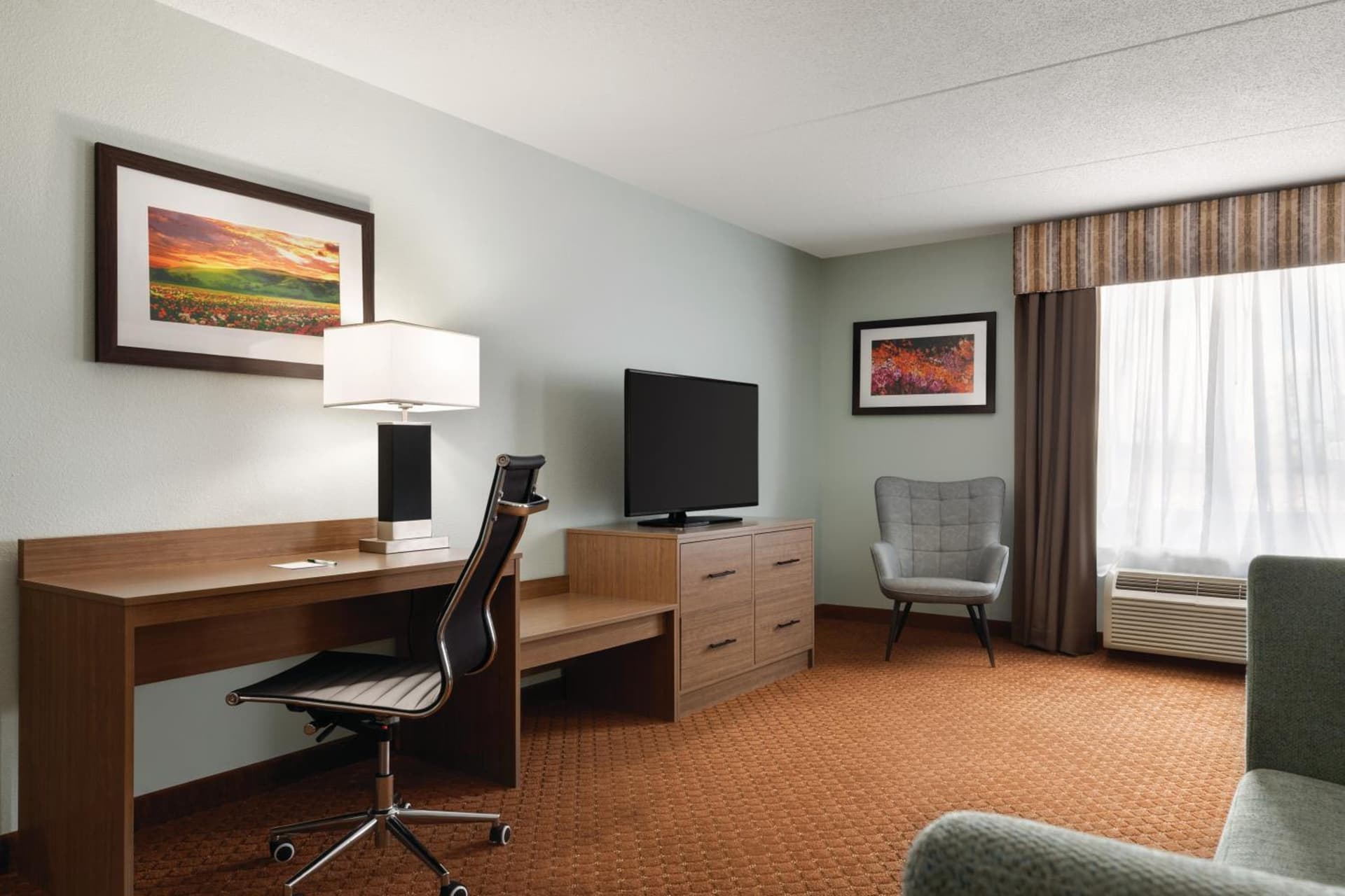 Wingate by Wyndham Louisville East gallery photo in Louisville, KY — image 38