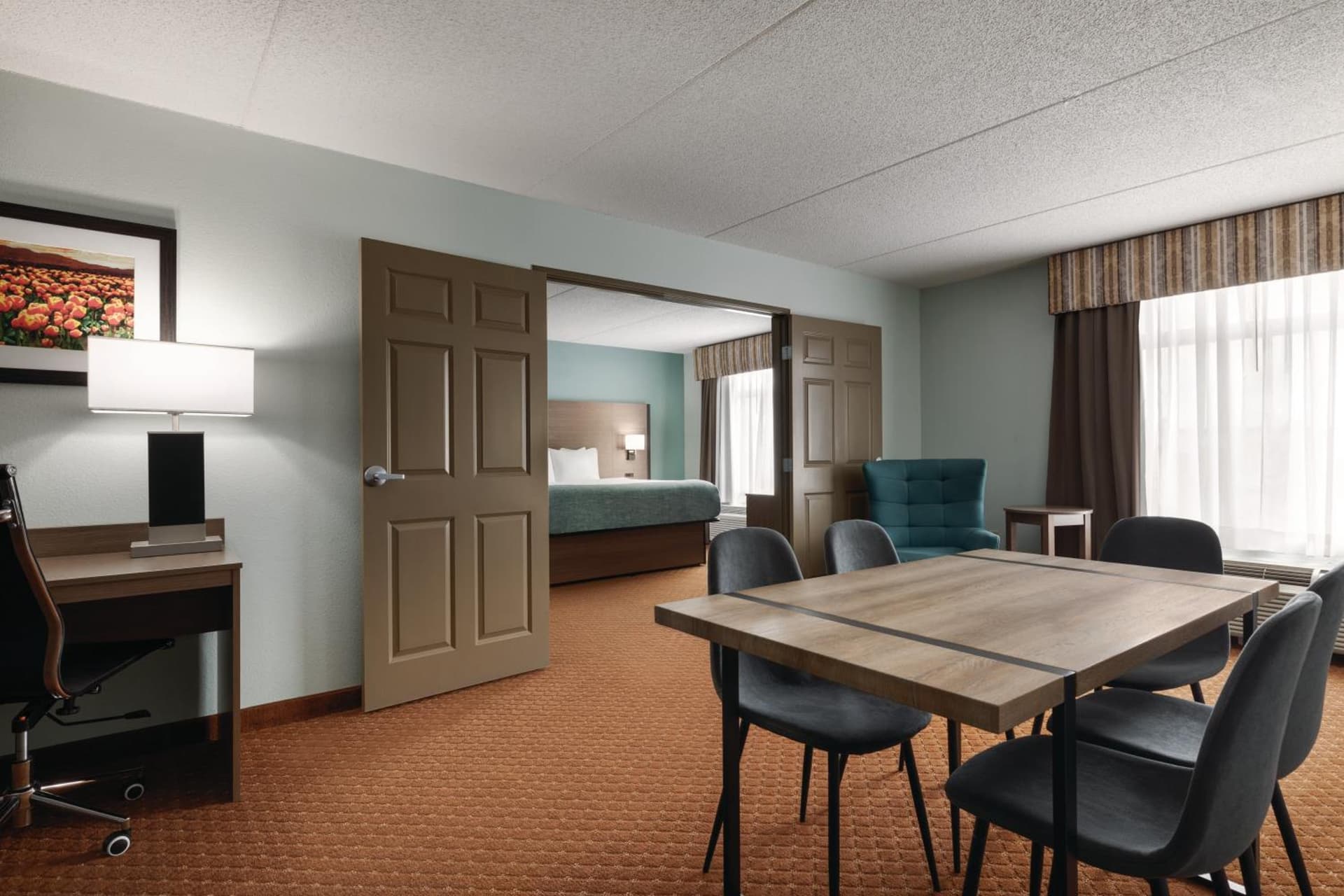 Wingate by Wyndham Louisville East gallery photo in Louisville, KY — image 36