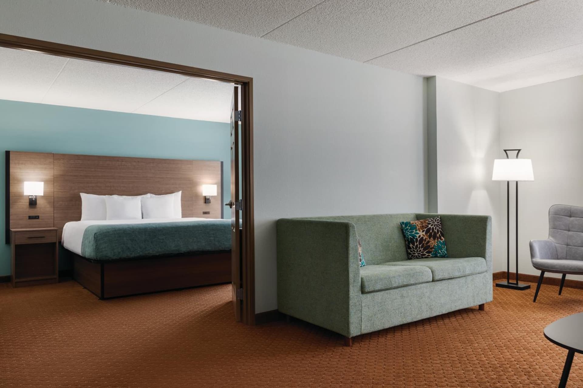 Wingate by Wyndham Louisville East gallery photo in Louisville, KY — image 62