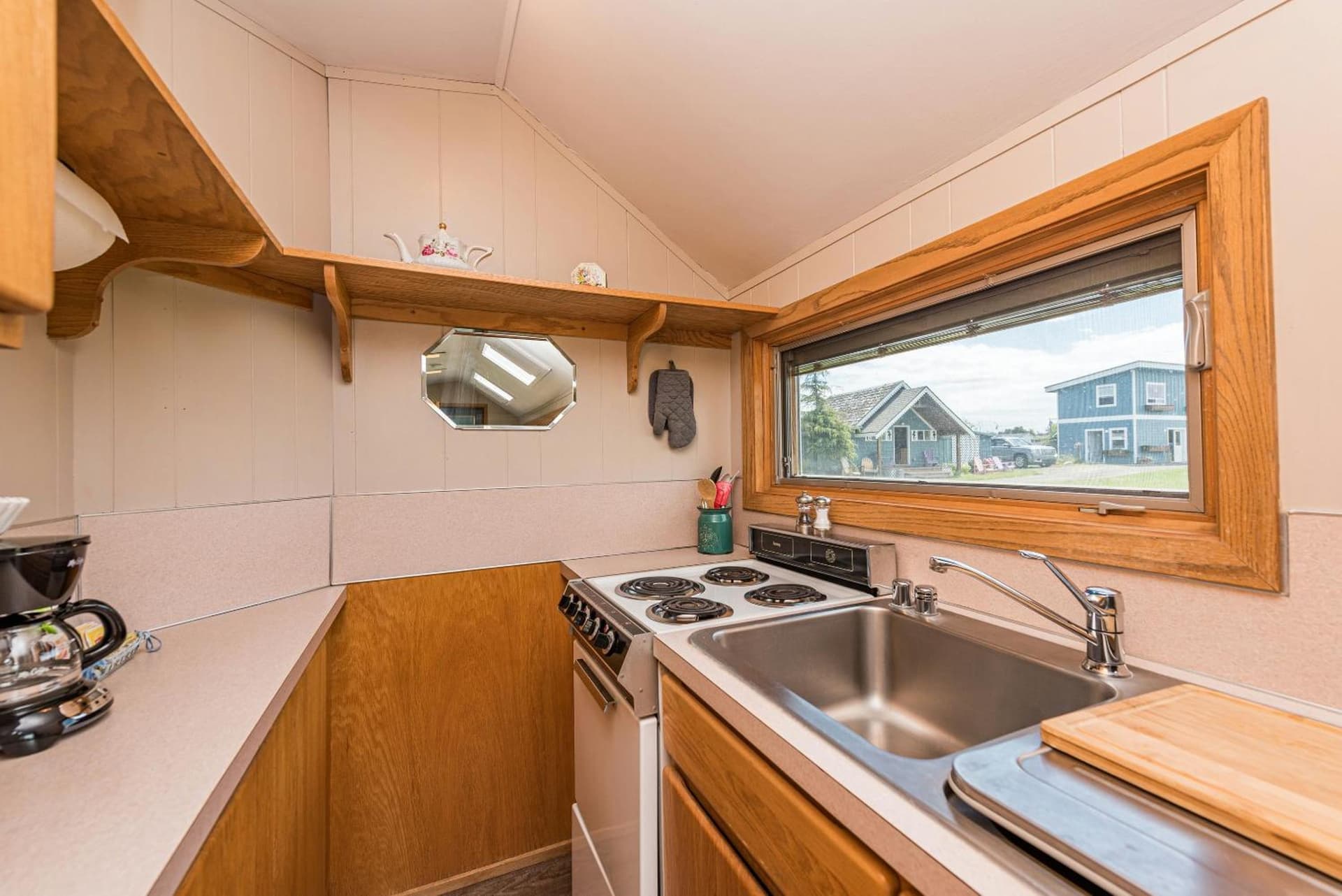 Juan de Fuca Waterfront Hotel & Cottages gallery photo in Sequim, WA — image 13