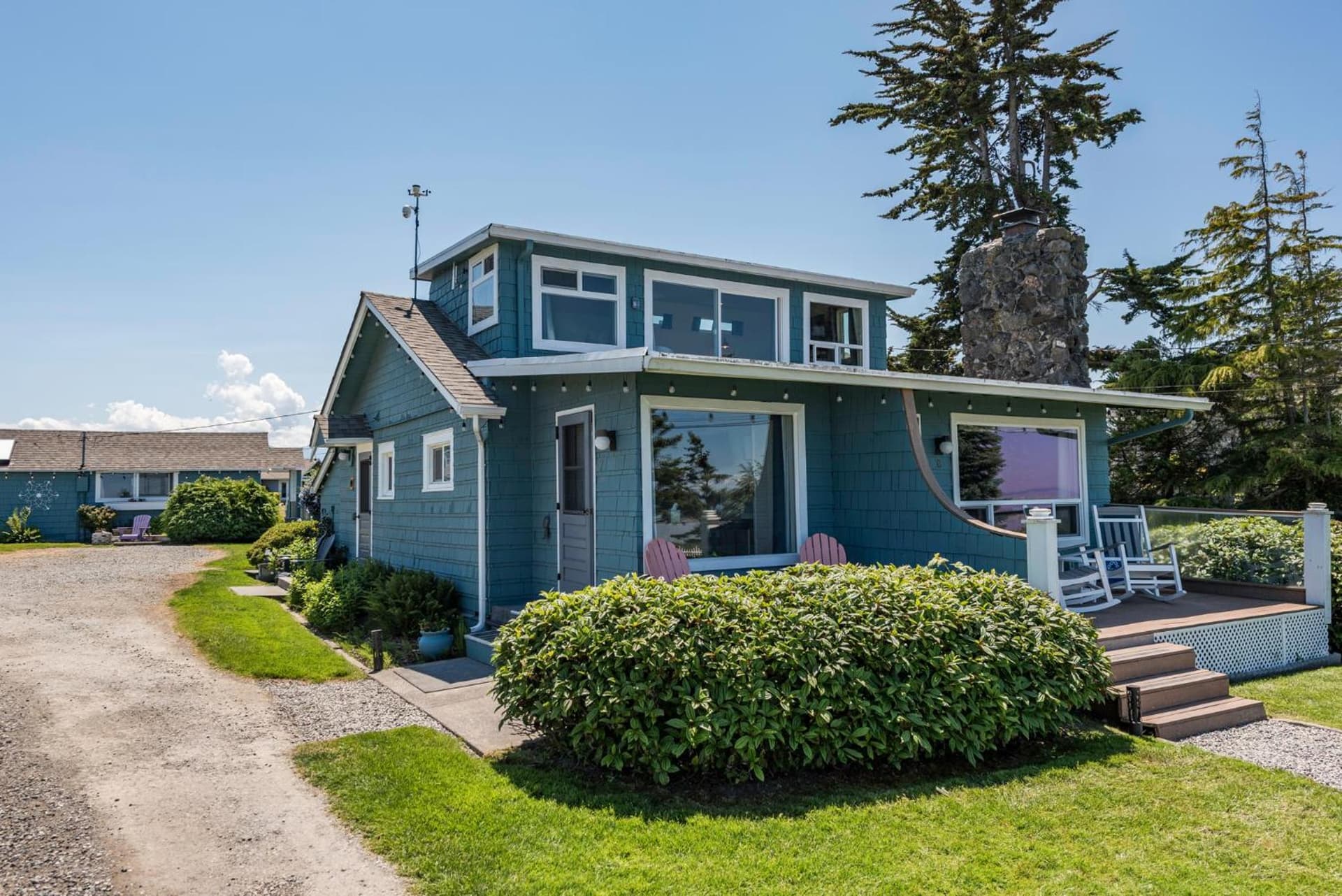 Juan de Fuca Waterfront Hotel & Cottages gallery photo in Sequim, WA — image 69