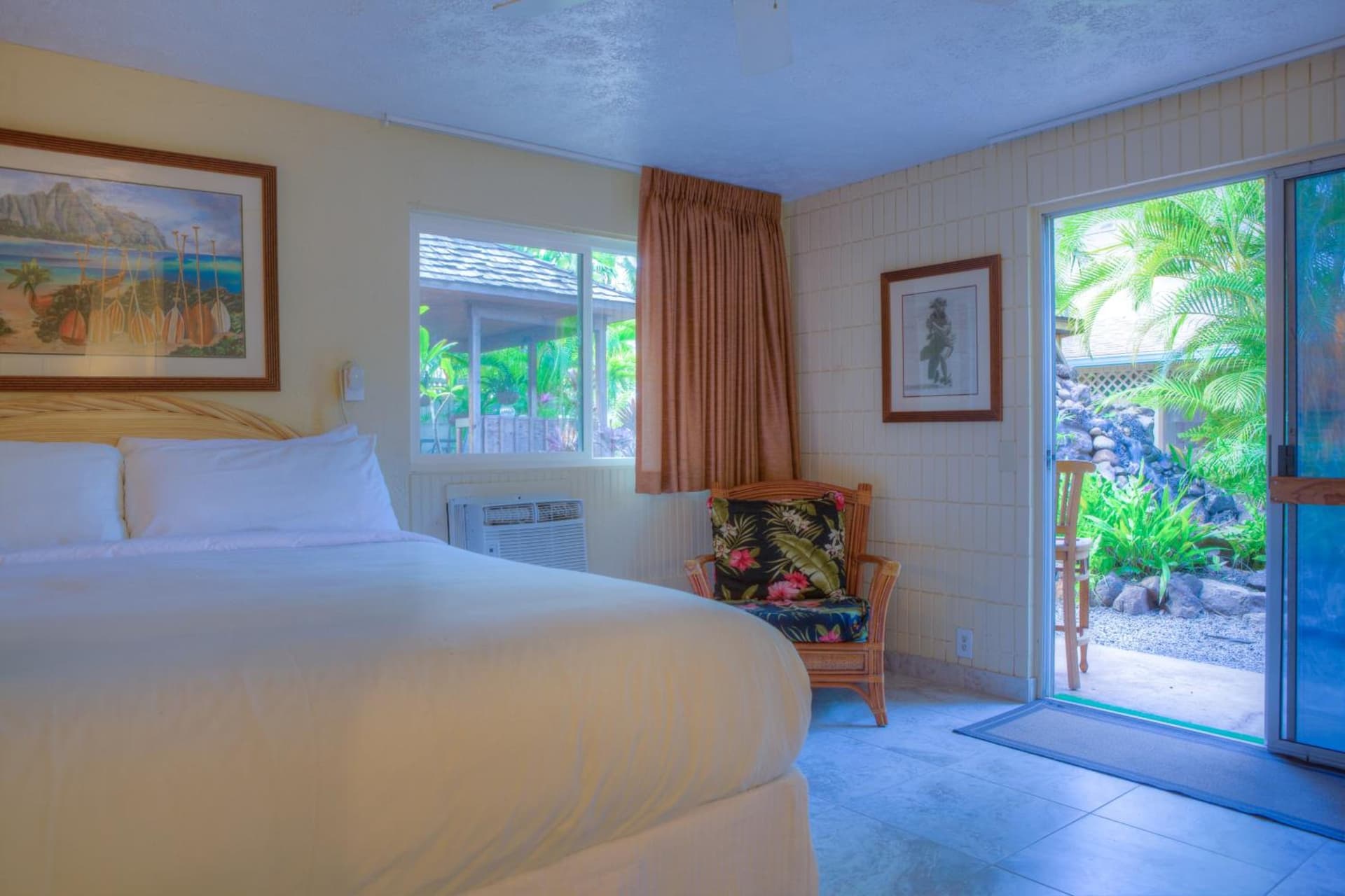 Kohea Kai Hotel Maui interior in Kihei, HI — gallery photo 2