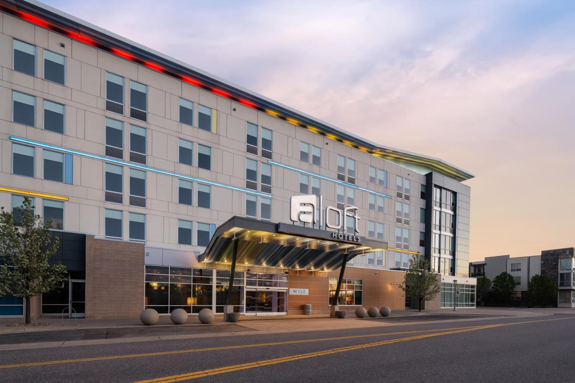 Aloft by Marriott Broomfield Denver interior in Broomfield, CO — gallery photo 2