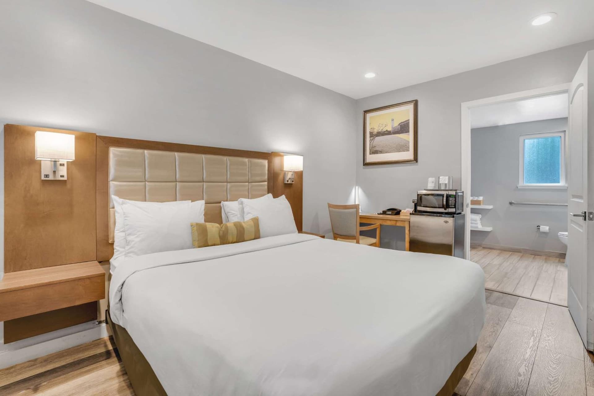 Sather Berkeley - SureStay Collection by Best Western property views in Berkeley, CA — gallery photo 3