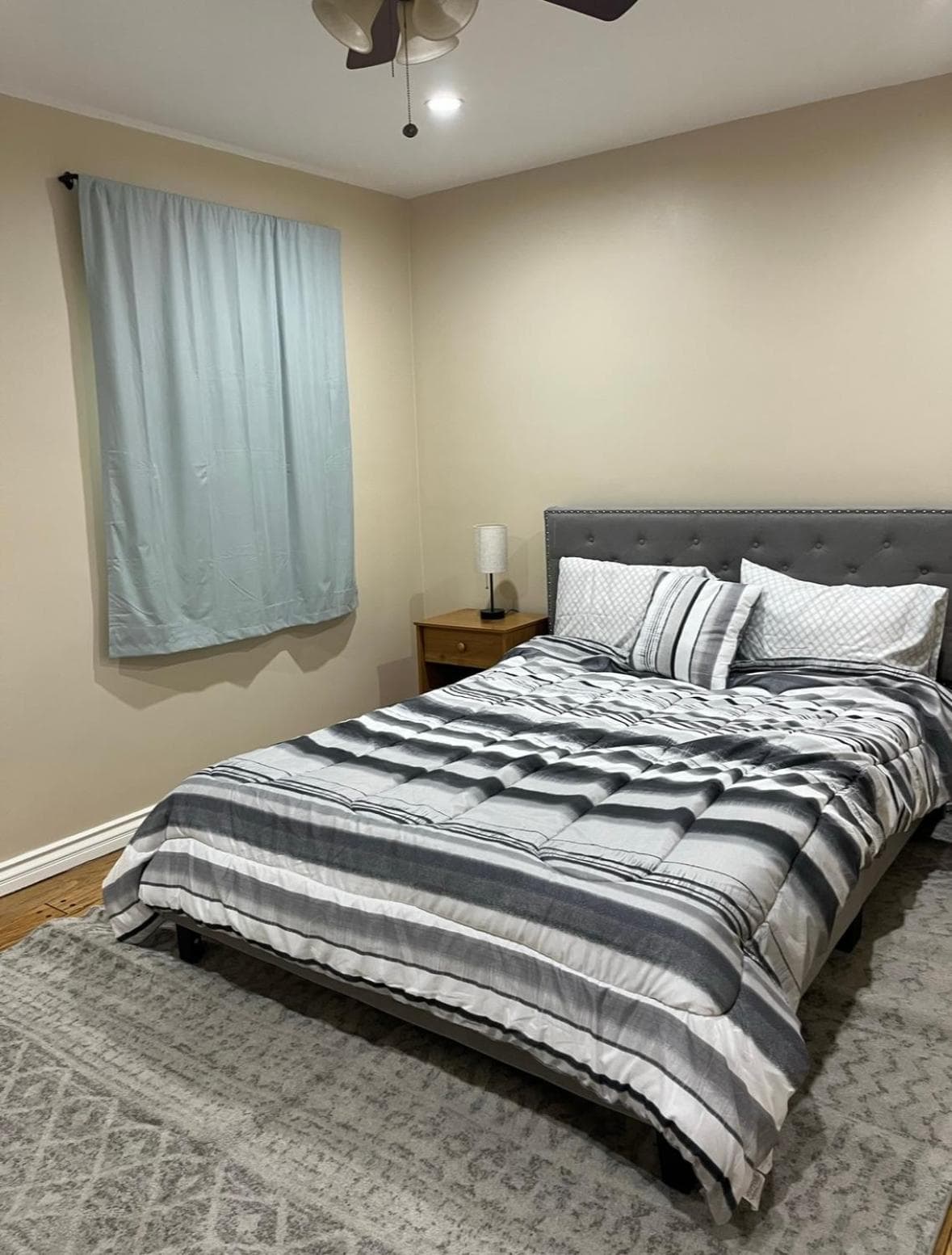 Spacious room, walkable to UCLA featured exterior or lobby in Los Angeles, CA — similar hotel