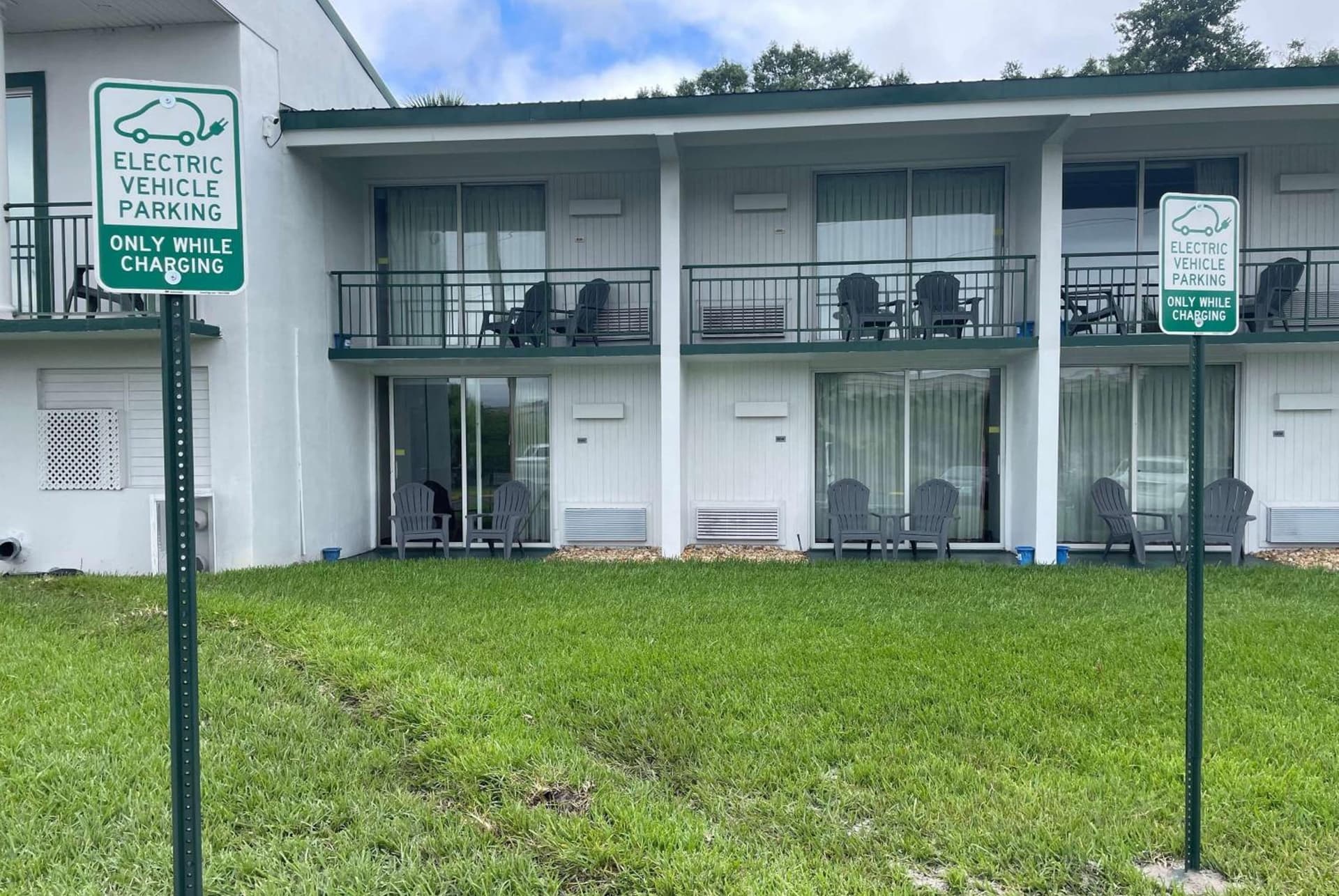 Travelodge by Wyndham Lakeland gallery photo in Lakeland, FL — image 50