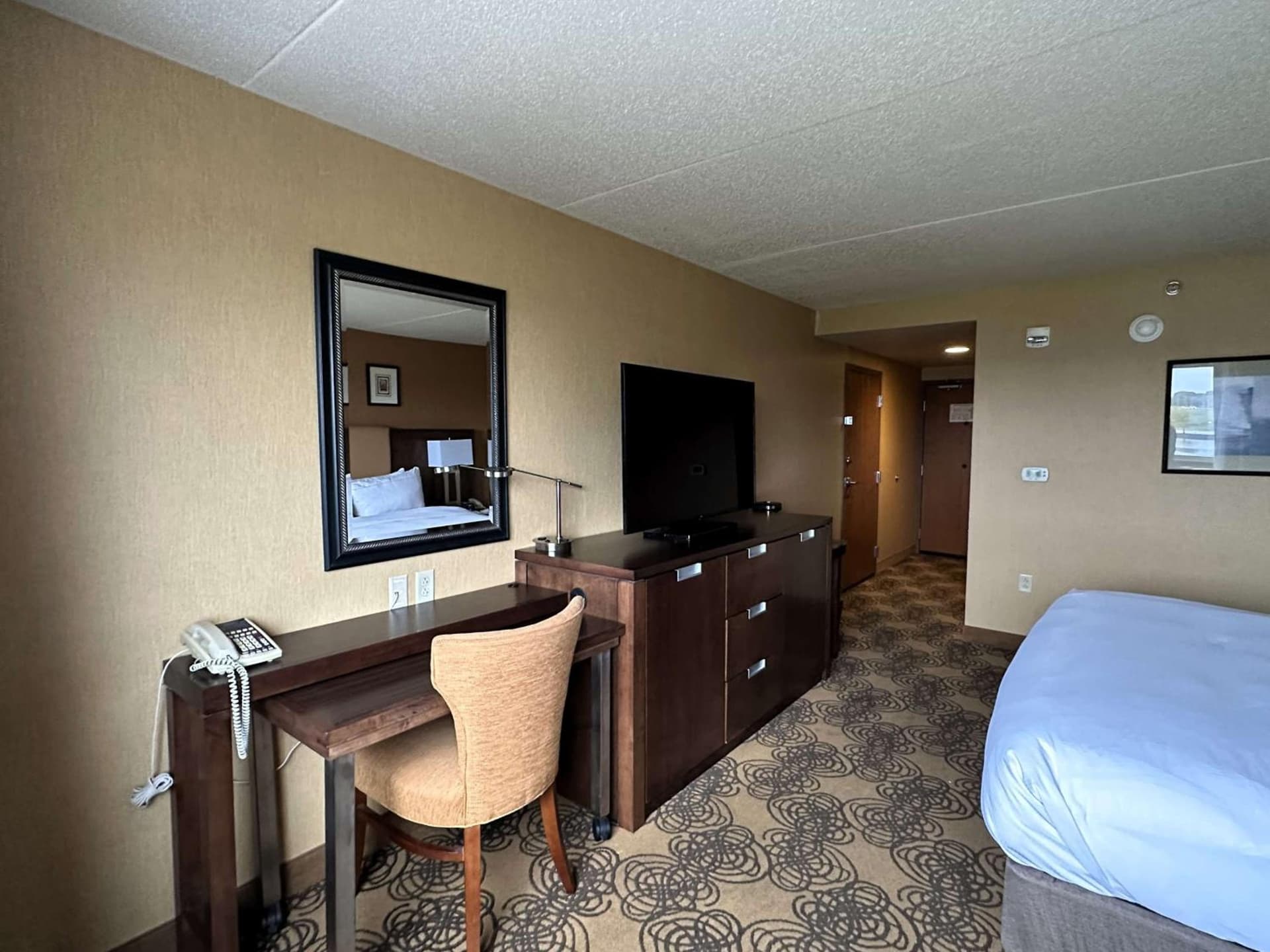 DoubleTree by Hilton Bay City - Riverfront gallery photo in Bay City, MI — image 14