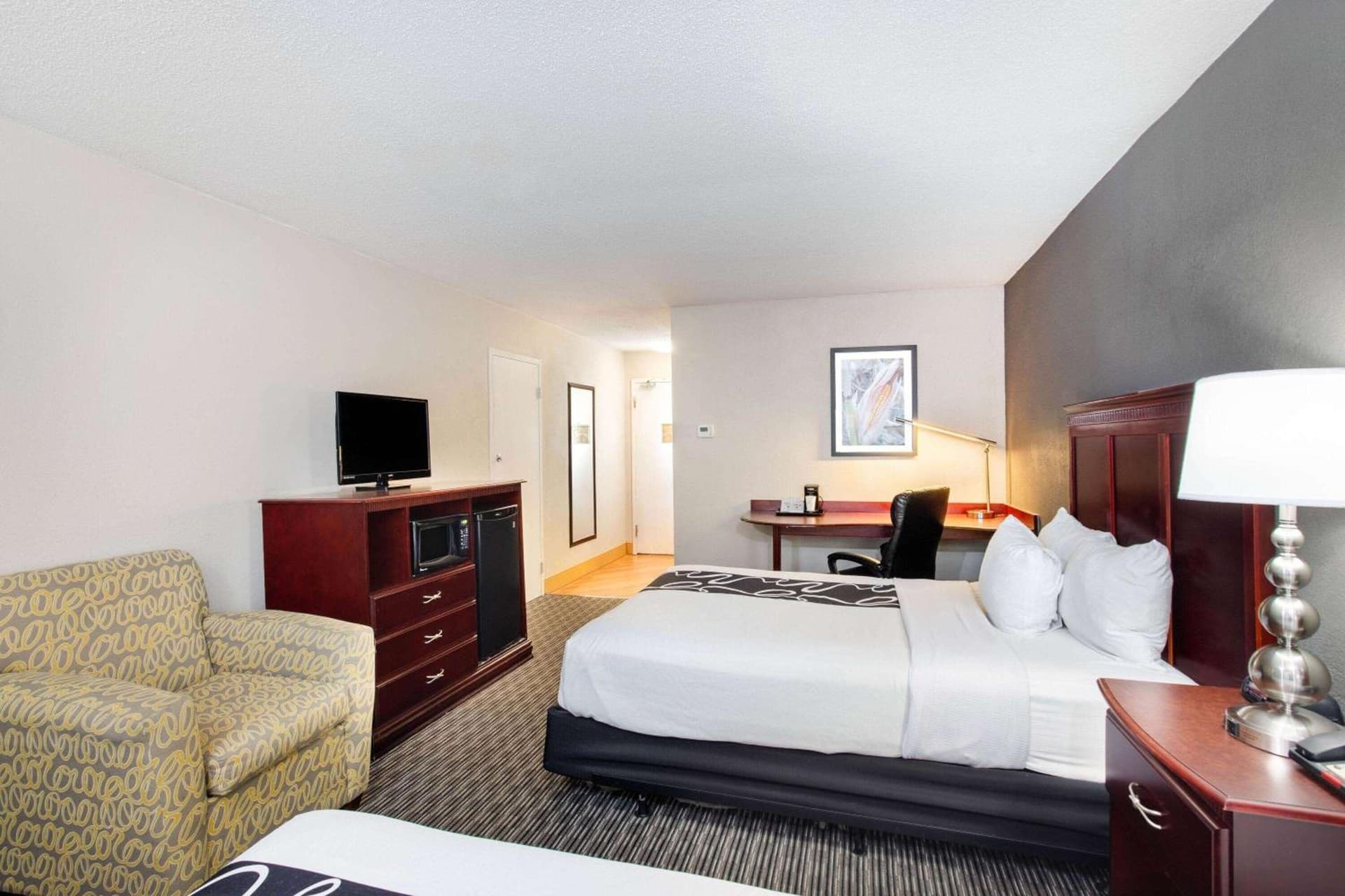 La Quinta by Wyndham Indianapolis South gallery photo in Indianapolis, IN — image 11