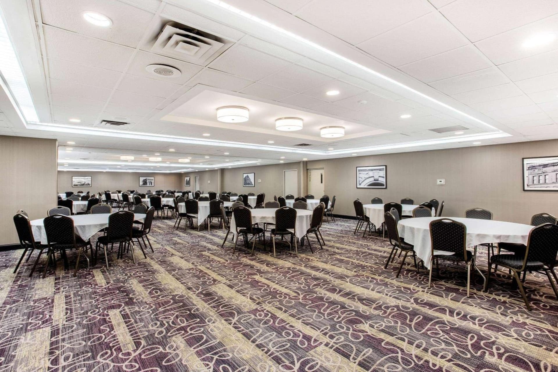 La Quinta by Wyndham Indianapolis South gallery photo in Indianapolis, IN — image 61