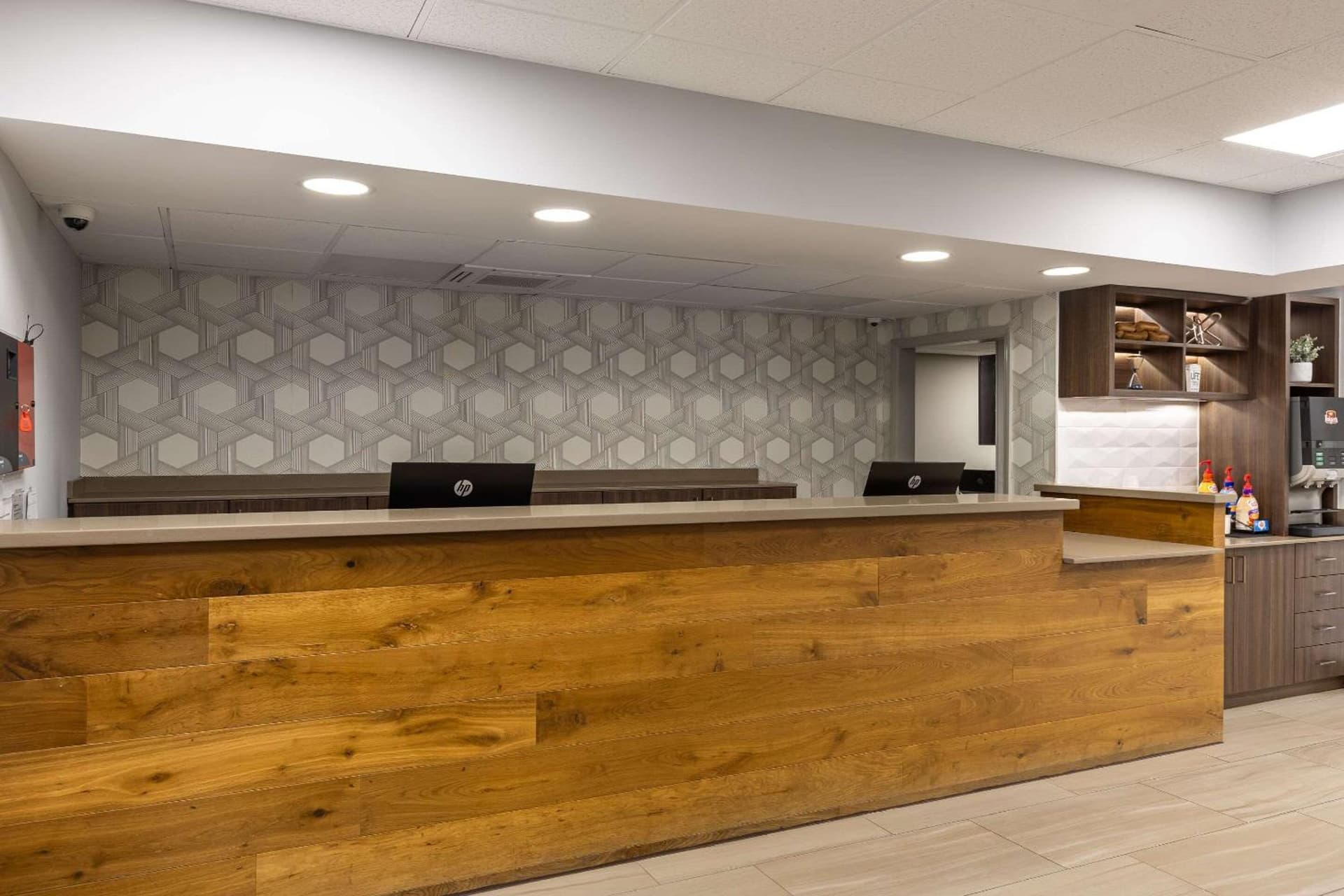 Country Inn & Suites by Radisson, Lake Norman Huntersville, NC gallery photo in Huntersville, NC — image 118