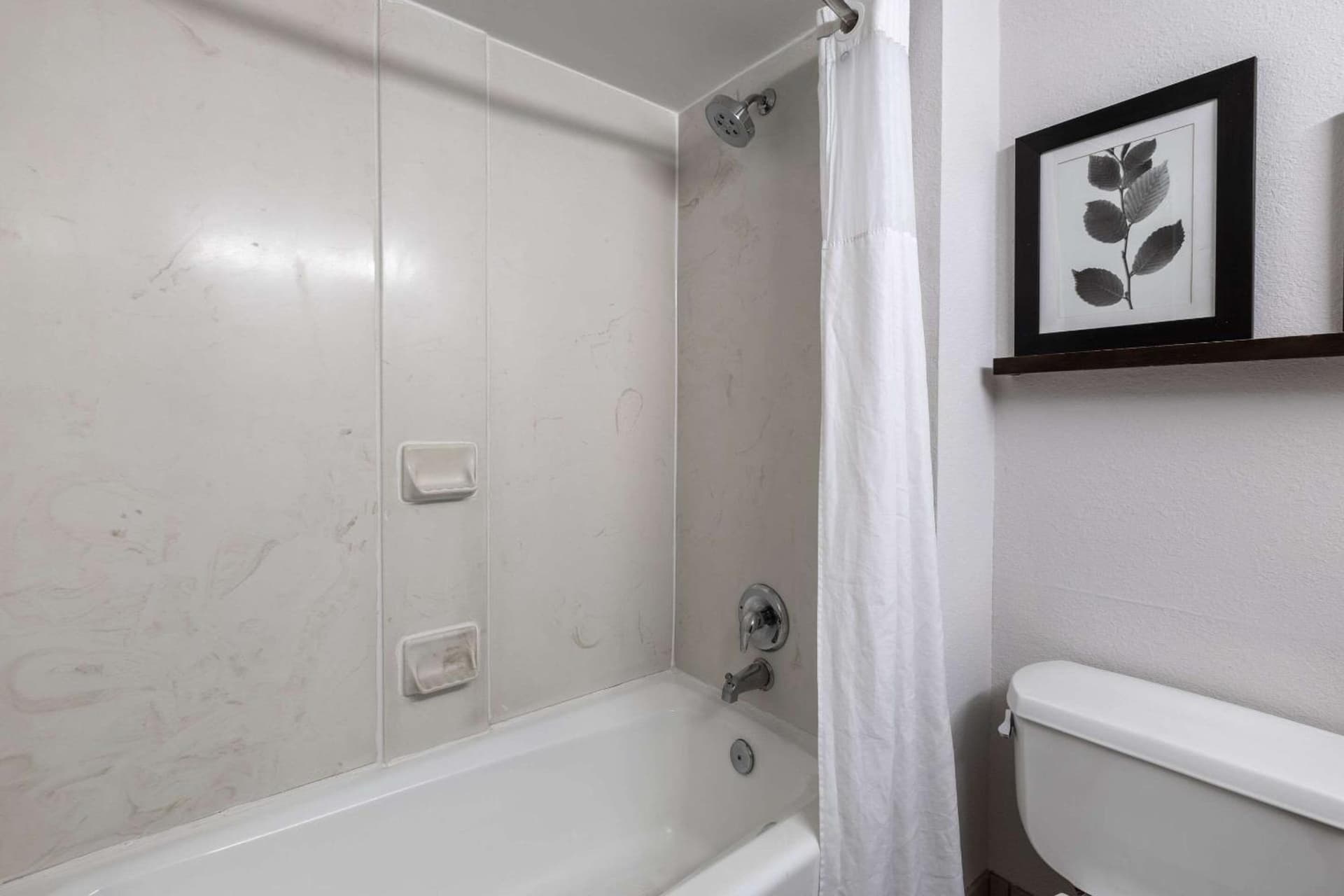 Country Inn & Suites by Radisson, Lake Norman Huntersville, NC gallery photo in Huntersville, NC — image 99