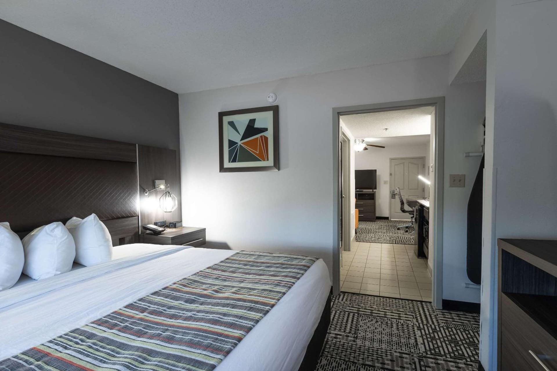 Country Inn & Suites by Radisson, Lake Norman Huntersville, NC gallery photo in Huntersville, NC — image 89