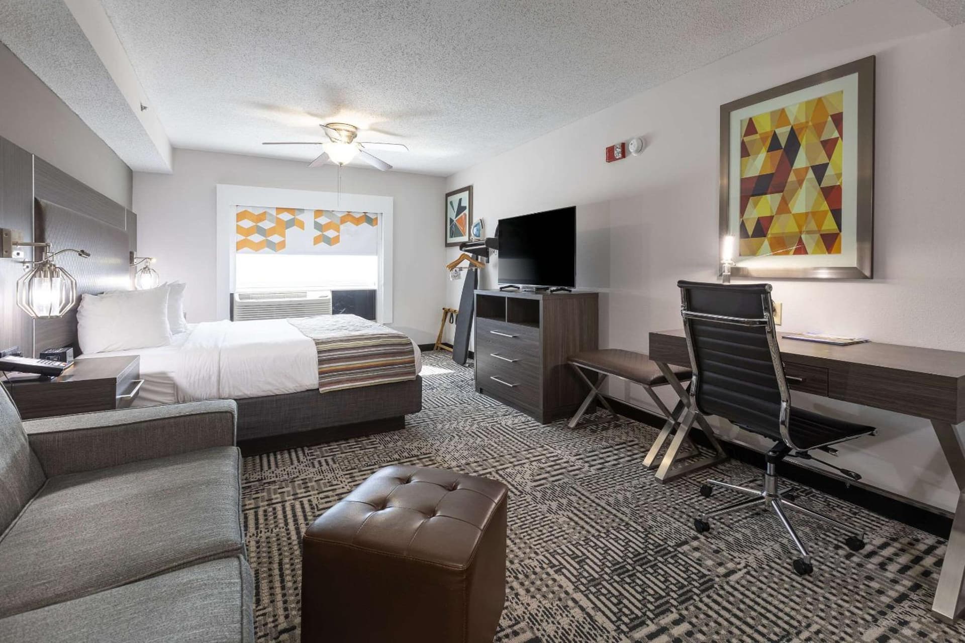 Country Inn & Suites by Radisson, Lake Norman Huntersville, NC gallery photo in Huntersville, NC — image 68