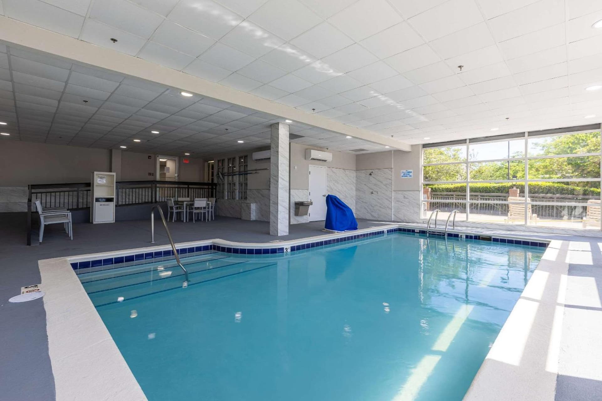 Country Inn & Suites by Radisson, Lake Norman Huntersville, NC gallery photo in Huntersville, NC — image 43